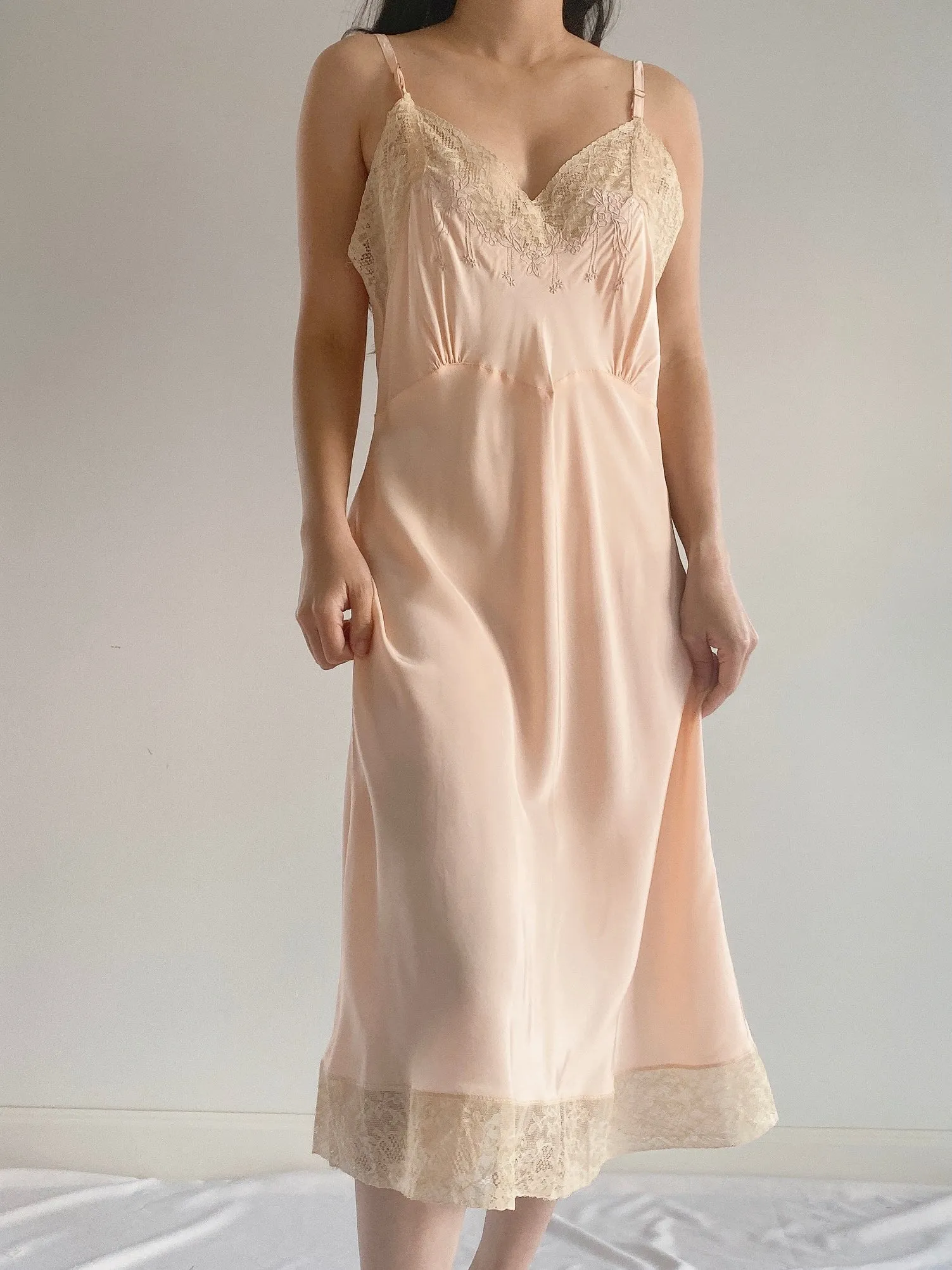 1930s Dusty Pink Rayon Satin Bias Slip Gown - S/M