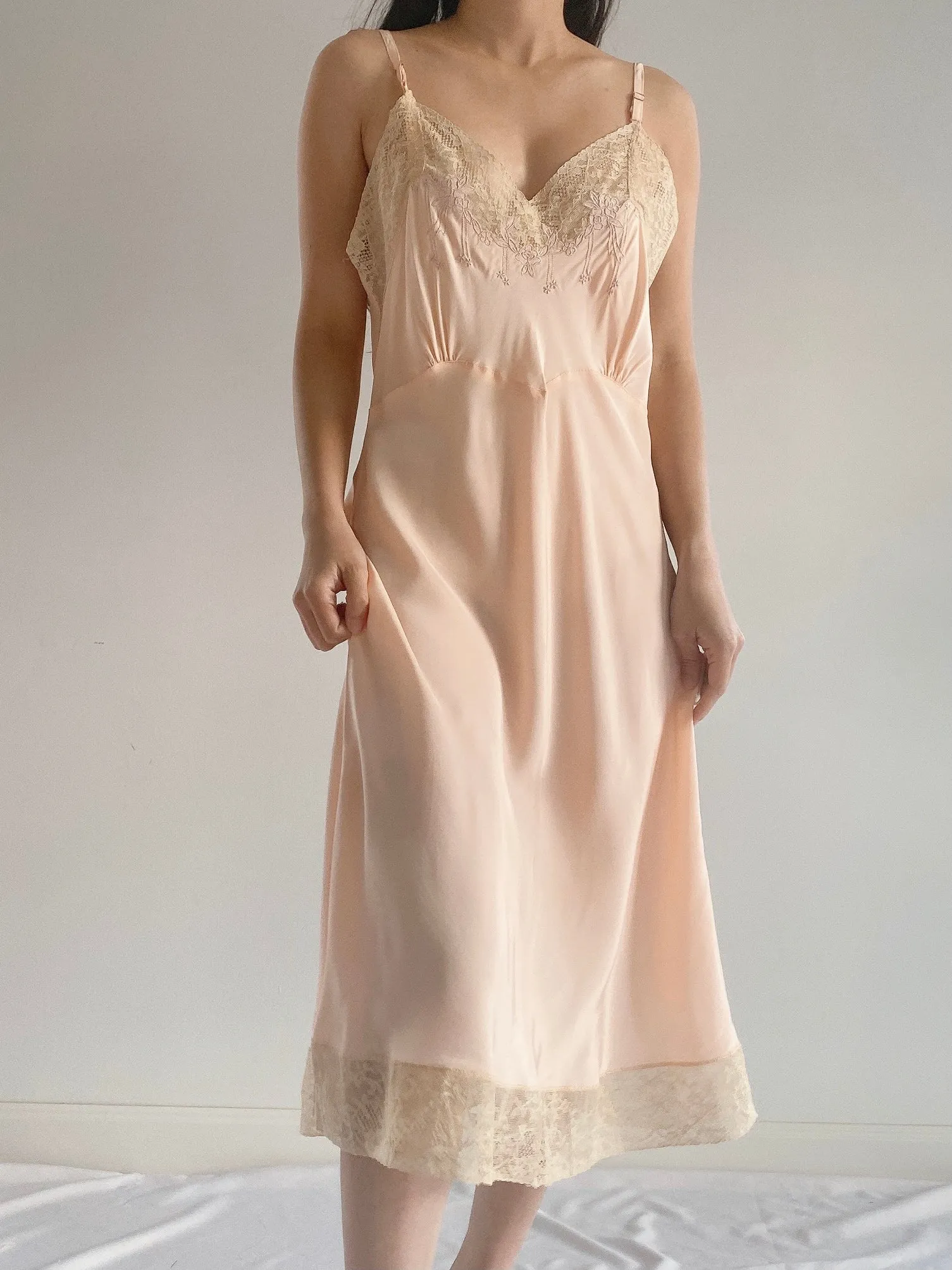 1930s Dusty Pink Rayon Satin Bias Slip Gown - S/M