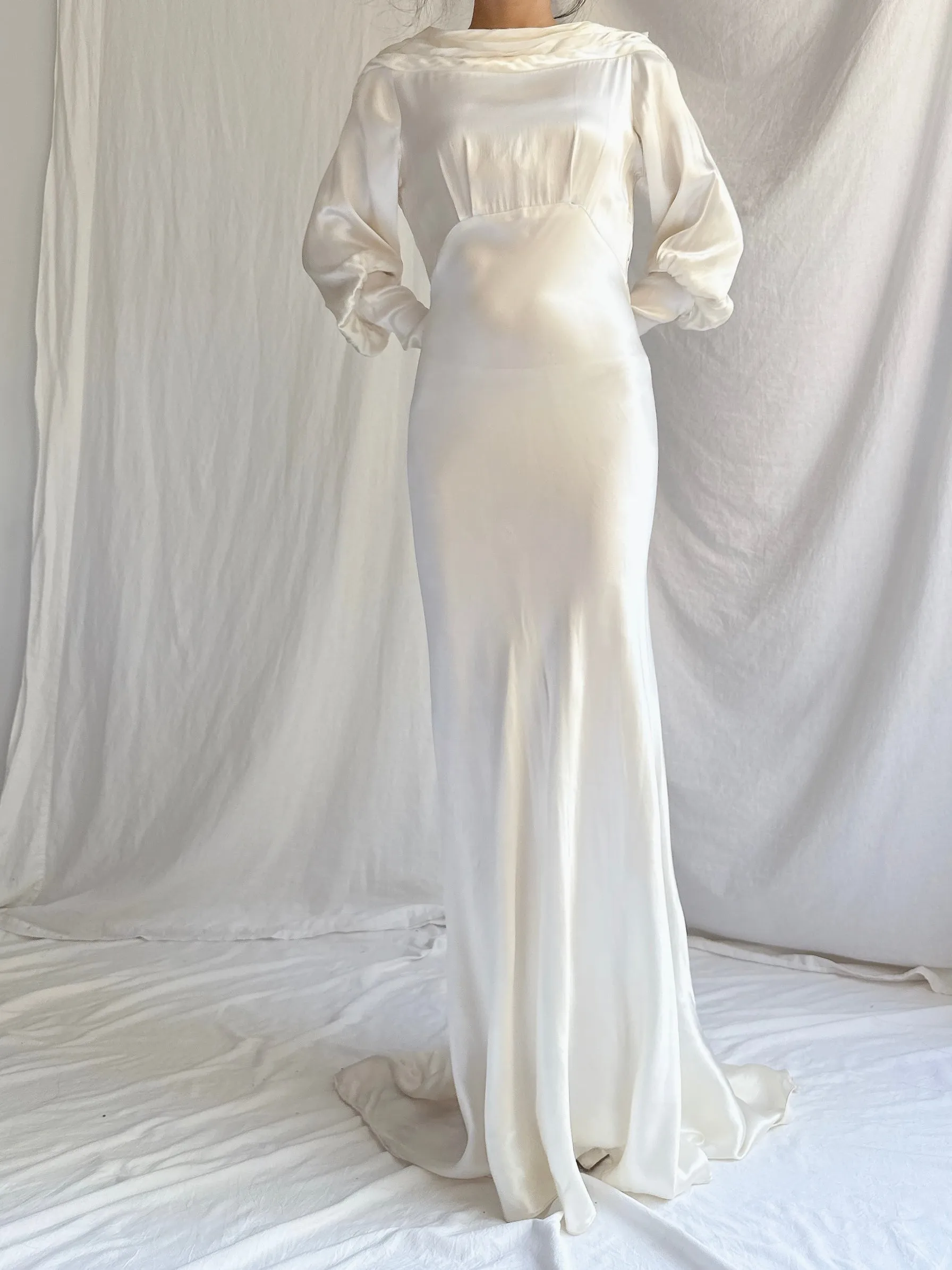 1930s Satin Long Sleeve Gown - XS