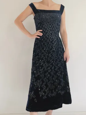 1950s Dark Blue Velvet Hand-Beaded Dress - XS