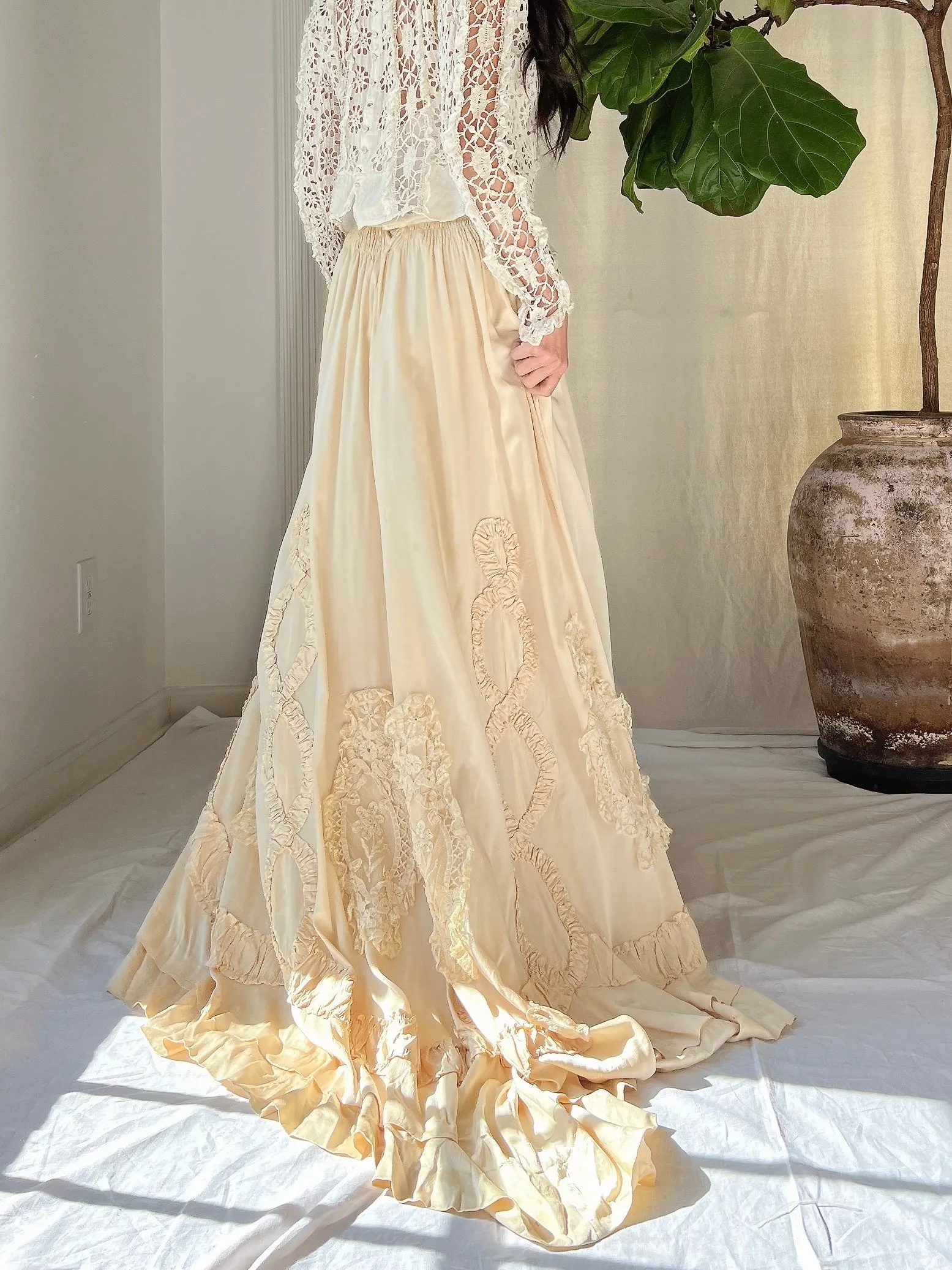 Antique Silk Skirt - XS/S