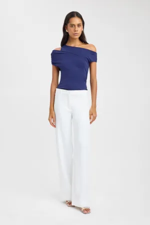 Atis Asymmetric Top