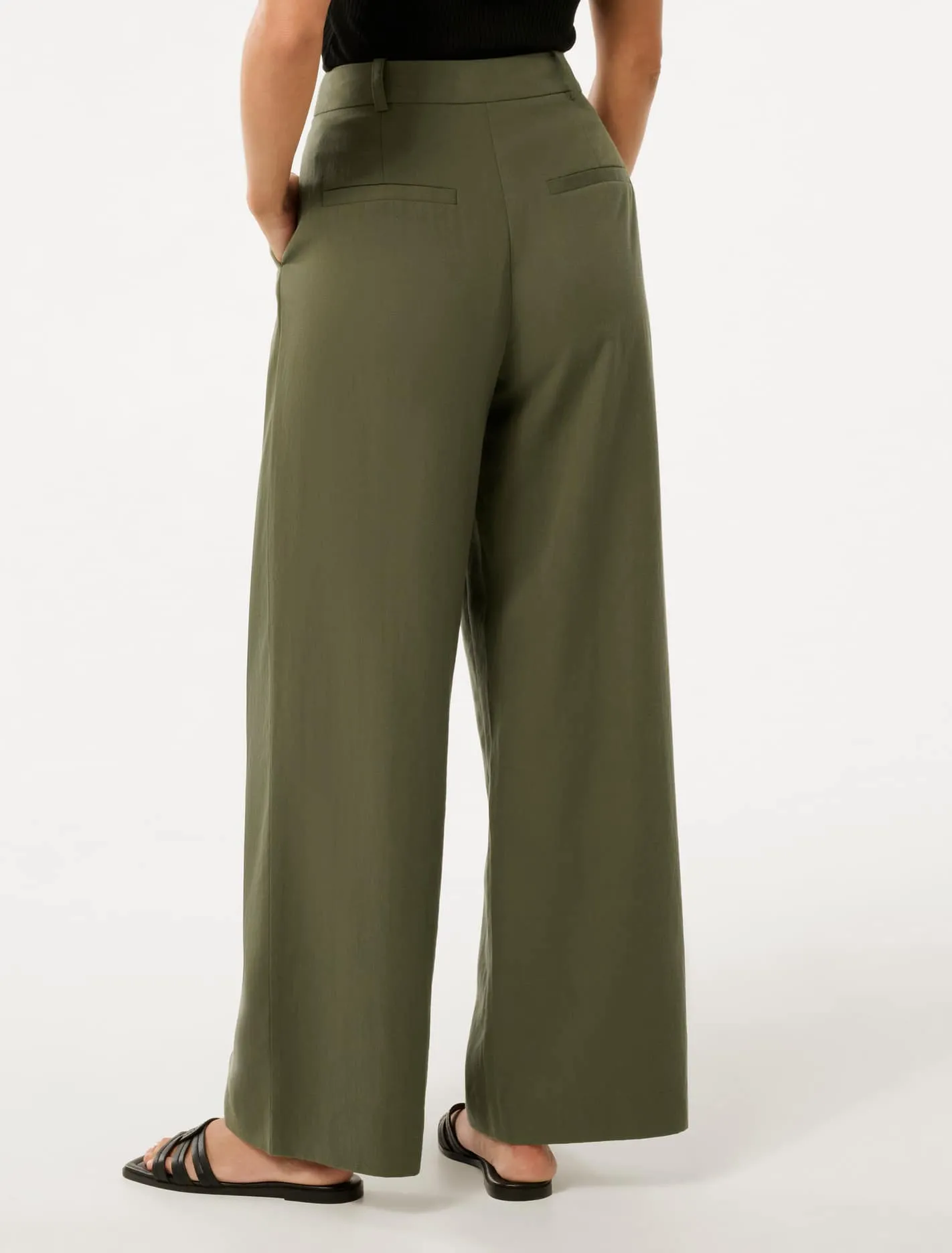 Bowie Petite Wide Leg Pants
