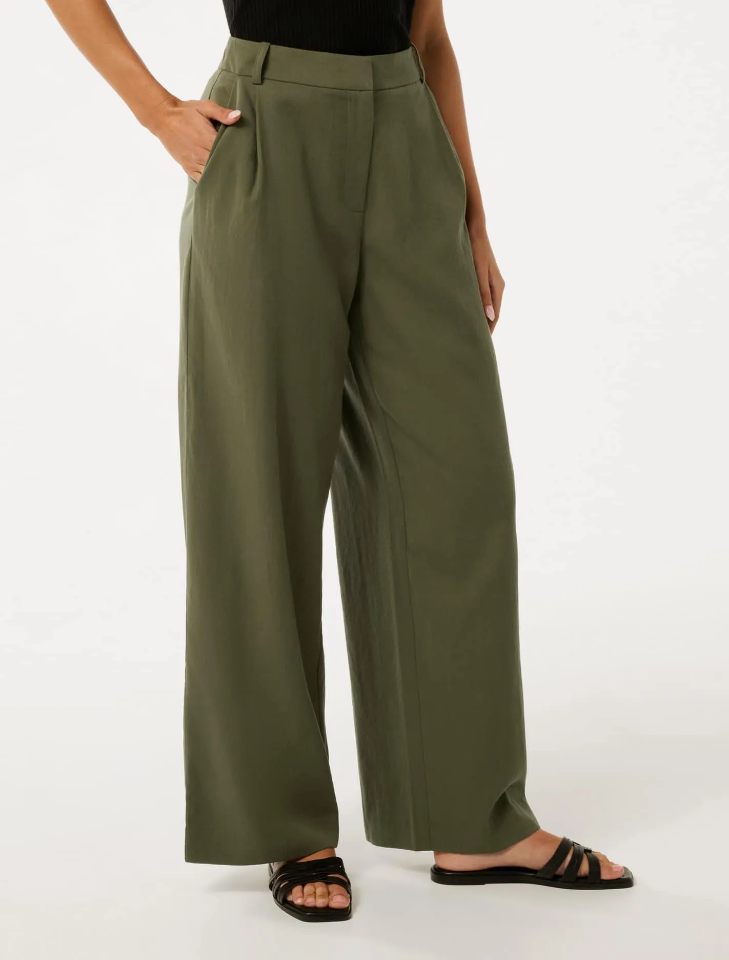 Bowie Petite Wide Leg Pants