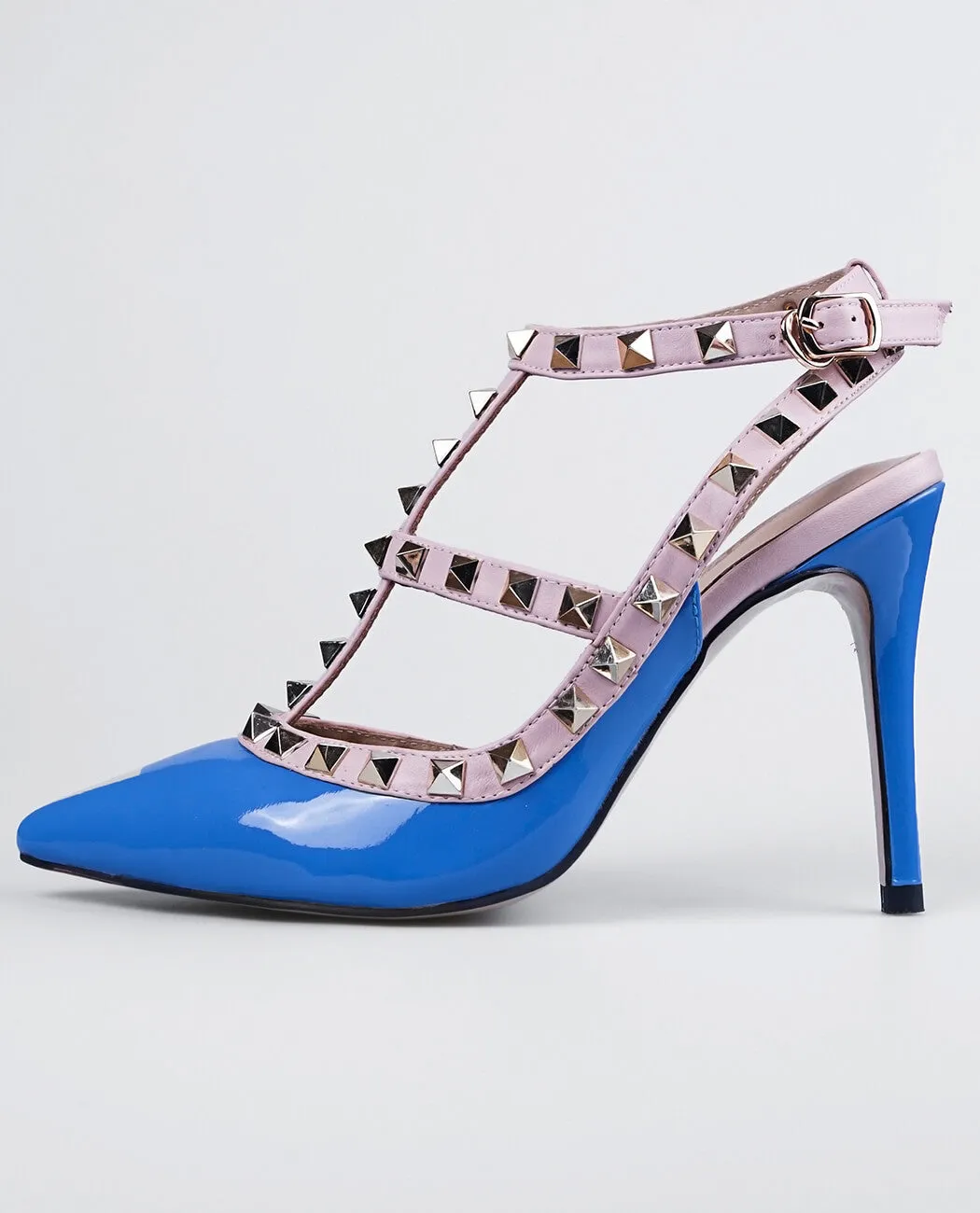 Embellished Pumps With Buckle-Closure