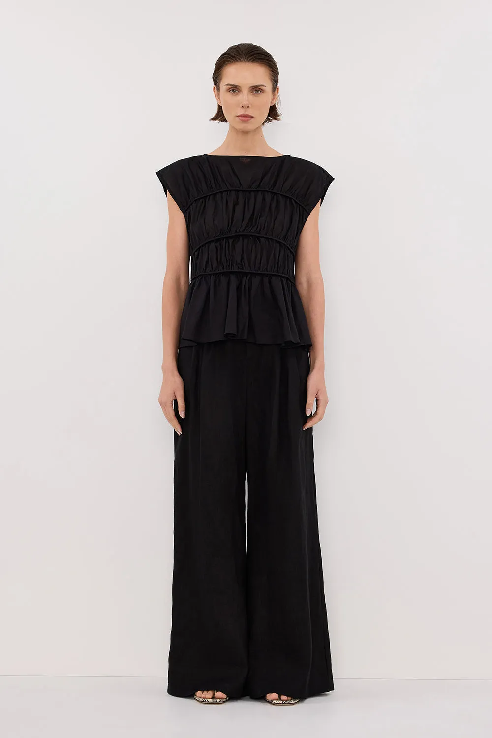 FLYNN BLACK LINEN TIERED TOP