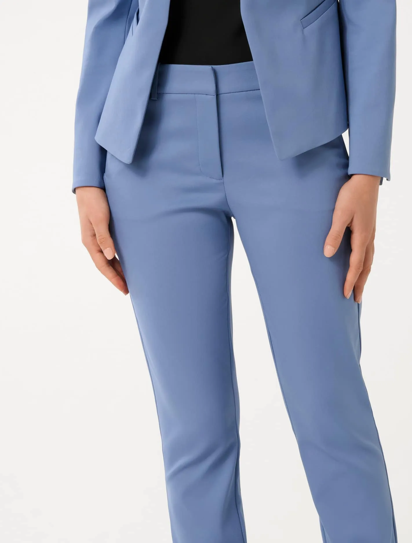 Grace 7/8th Slim Pants
