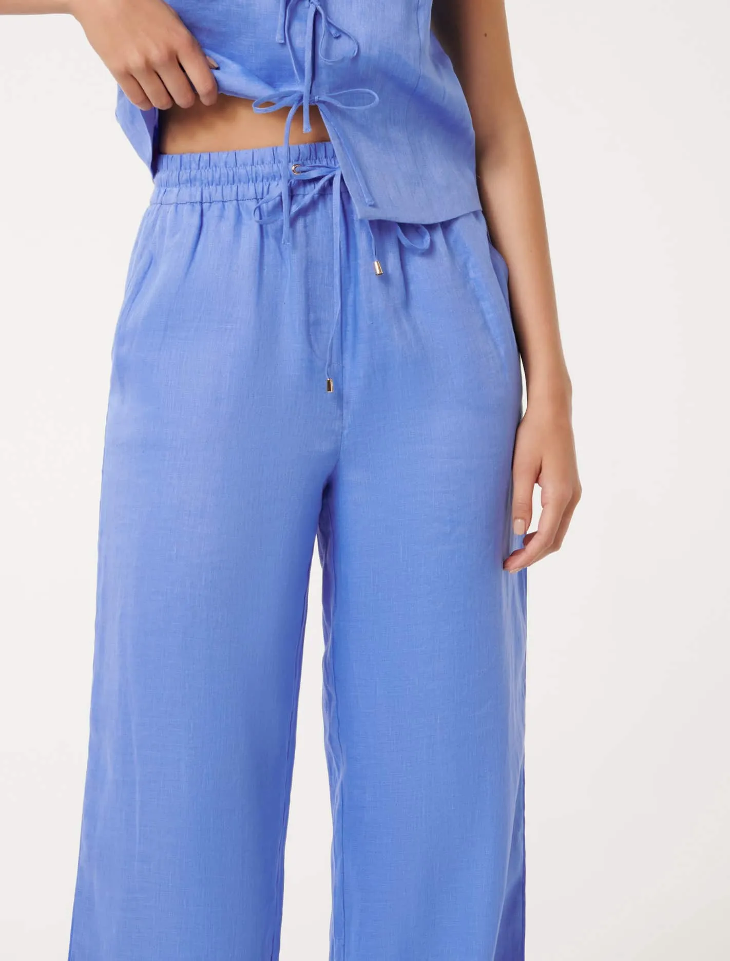 Logan Drawstring Straight Leg Pants