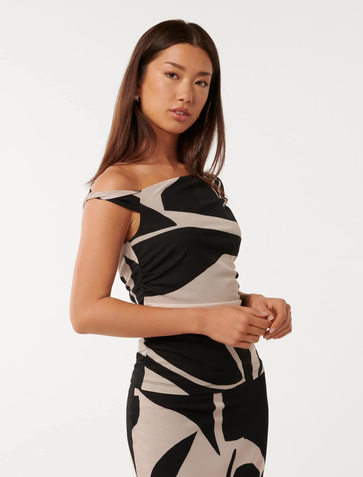 Mia Twist Side Printed Top