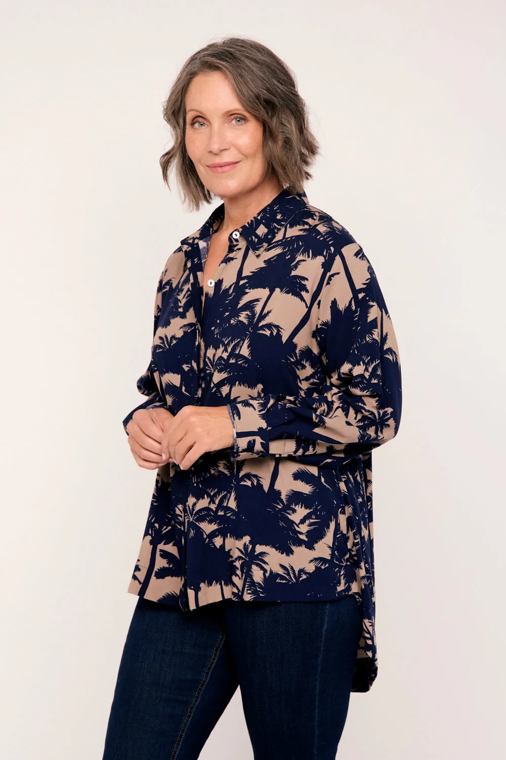 Oversized Boyfriend Shirt in Dusk
