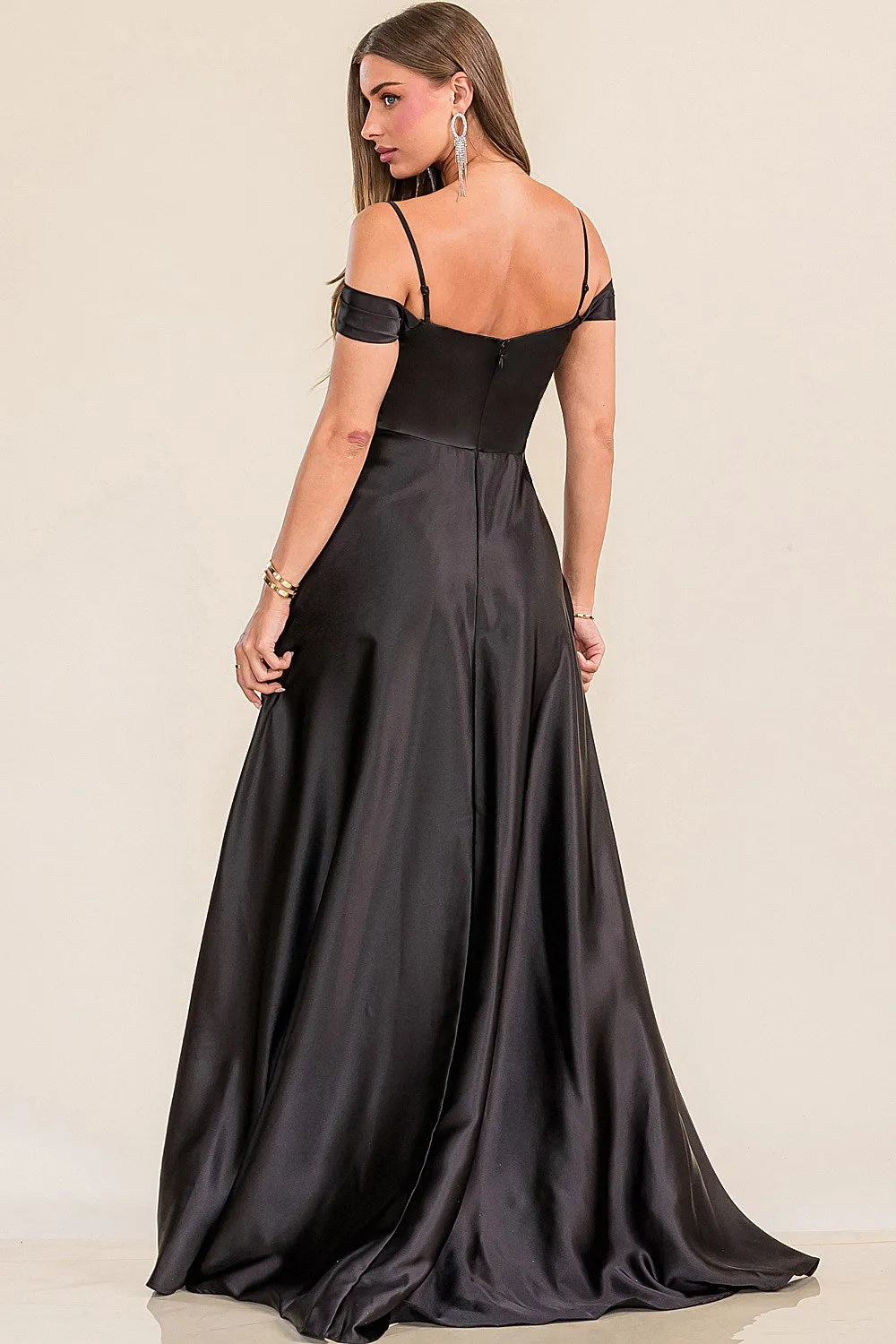 PRE-ORDER: Victoria Satin Dress in Emerald Green