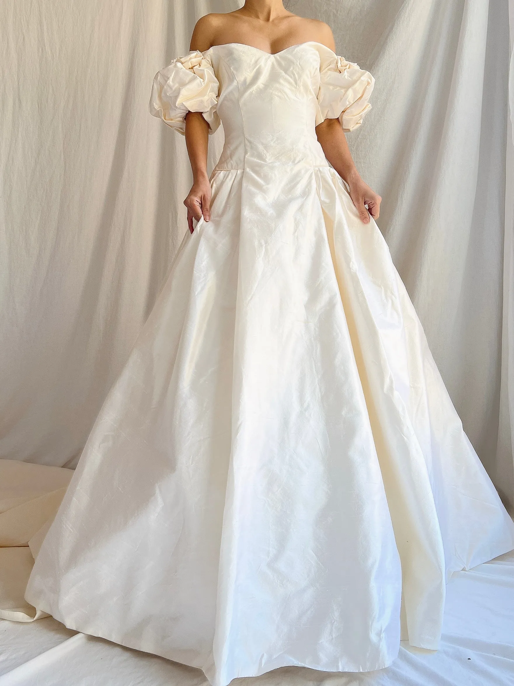 RESERVED 1980s Raw Silk Gown Off-the-Shoulder Gown - S/4