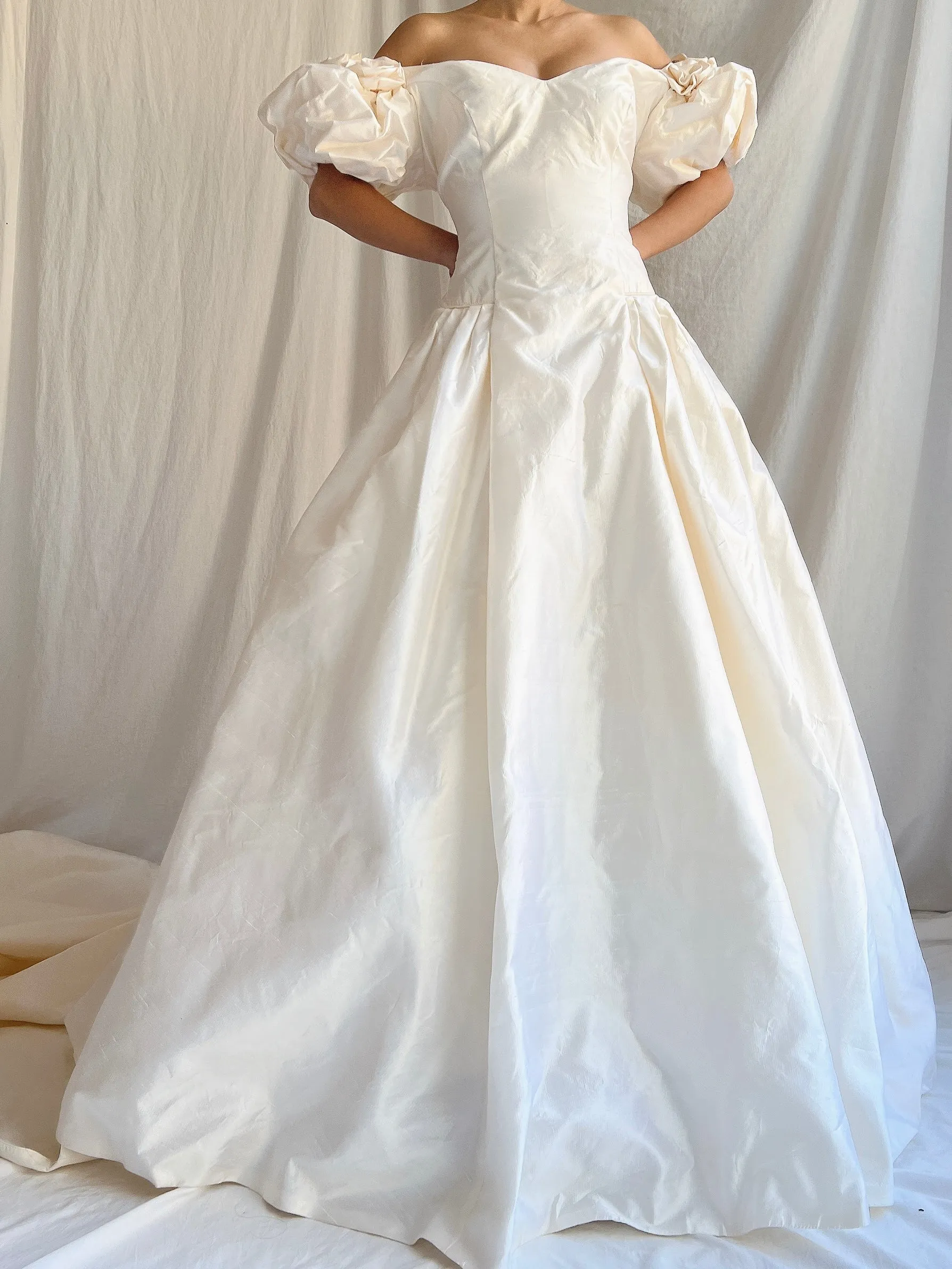 RESERVED 1980s Raw Silk Gown Off-the-Shoulder Gown - S/4