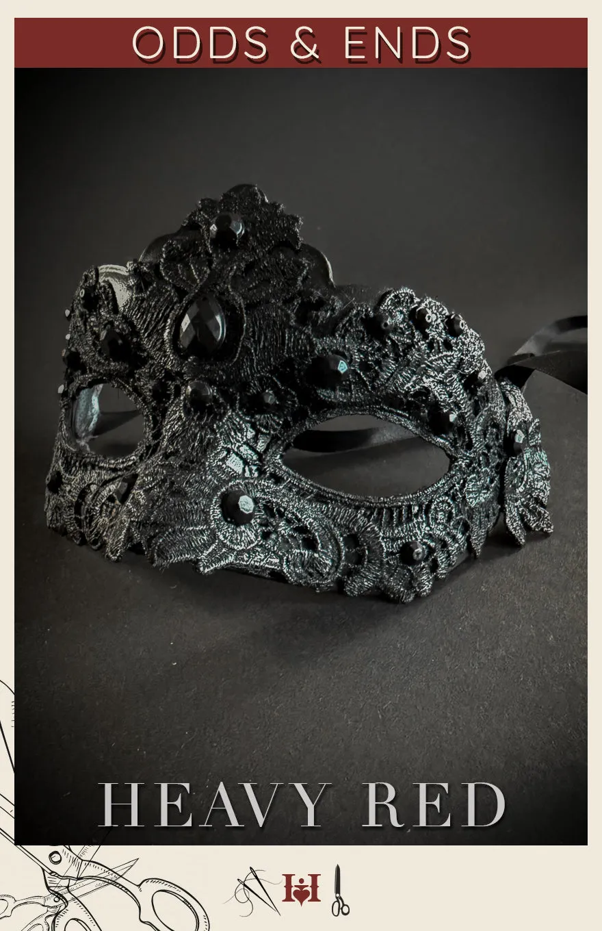 Sample - Black Lace Sculpted Mask