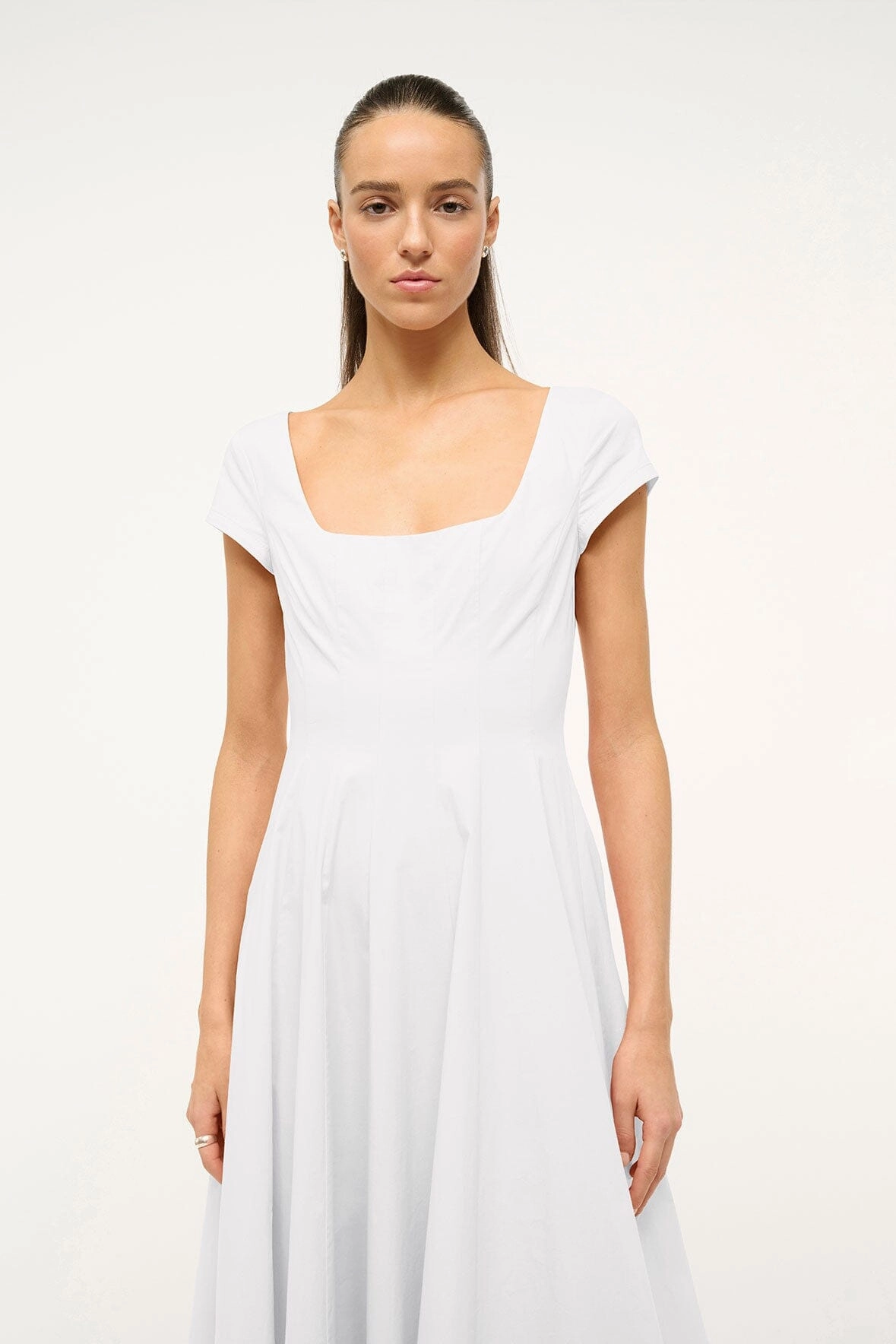 SHORT SLEEVE WELLS DRESS | WHITE