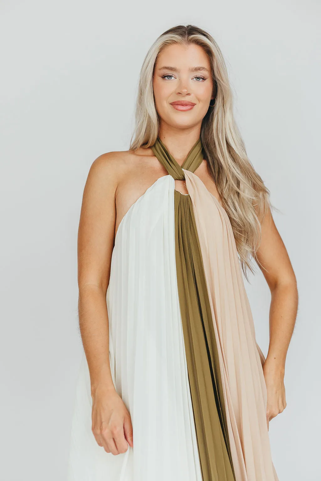 Stevie Halter Color-Block Pleated Maxi Dress in Olive Multi