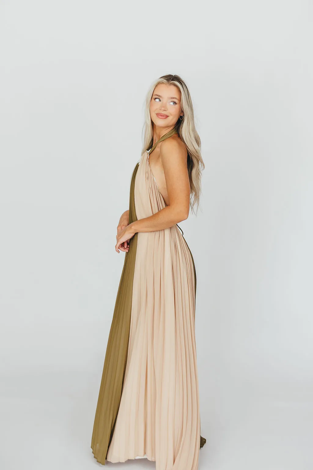 Stevie Halter Color-Block Pleated Maxi Dress in Olive Multi