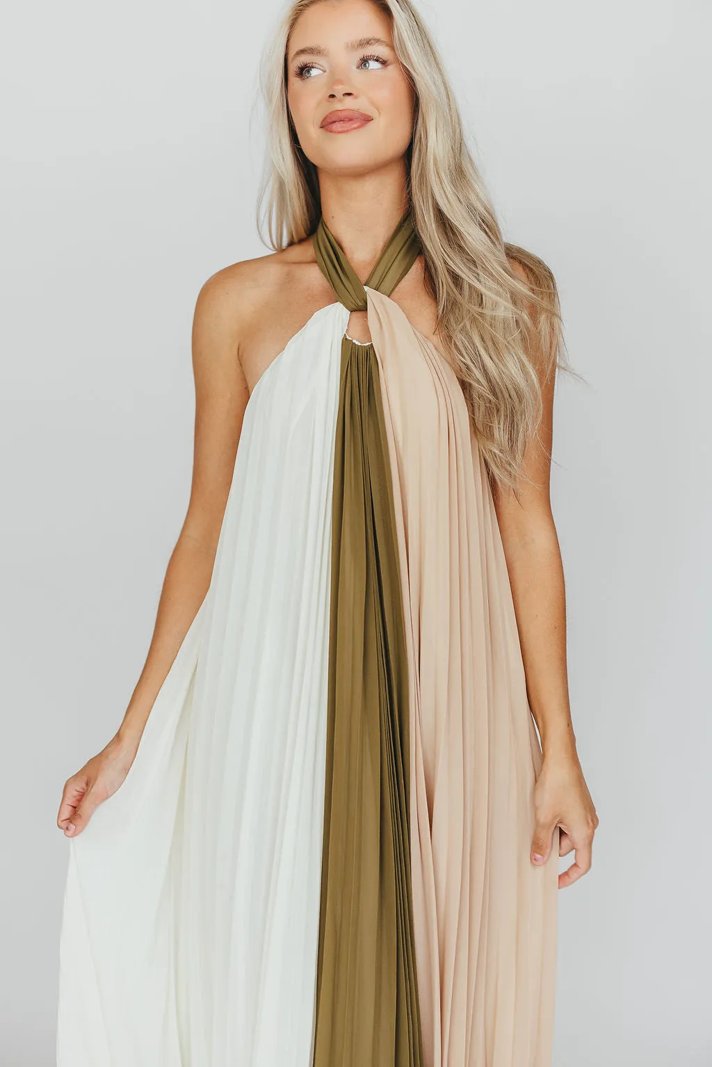 Stevie Halter Color-Block Pleated Maxi Dress in Olive Multi