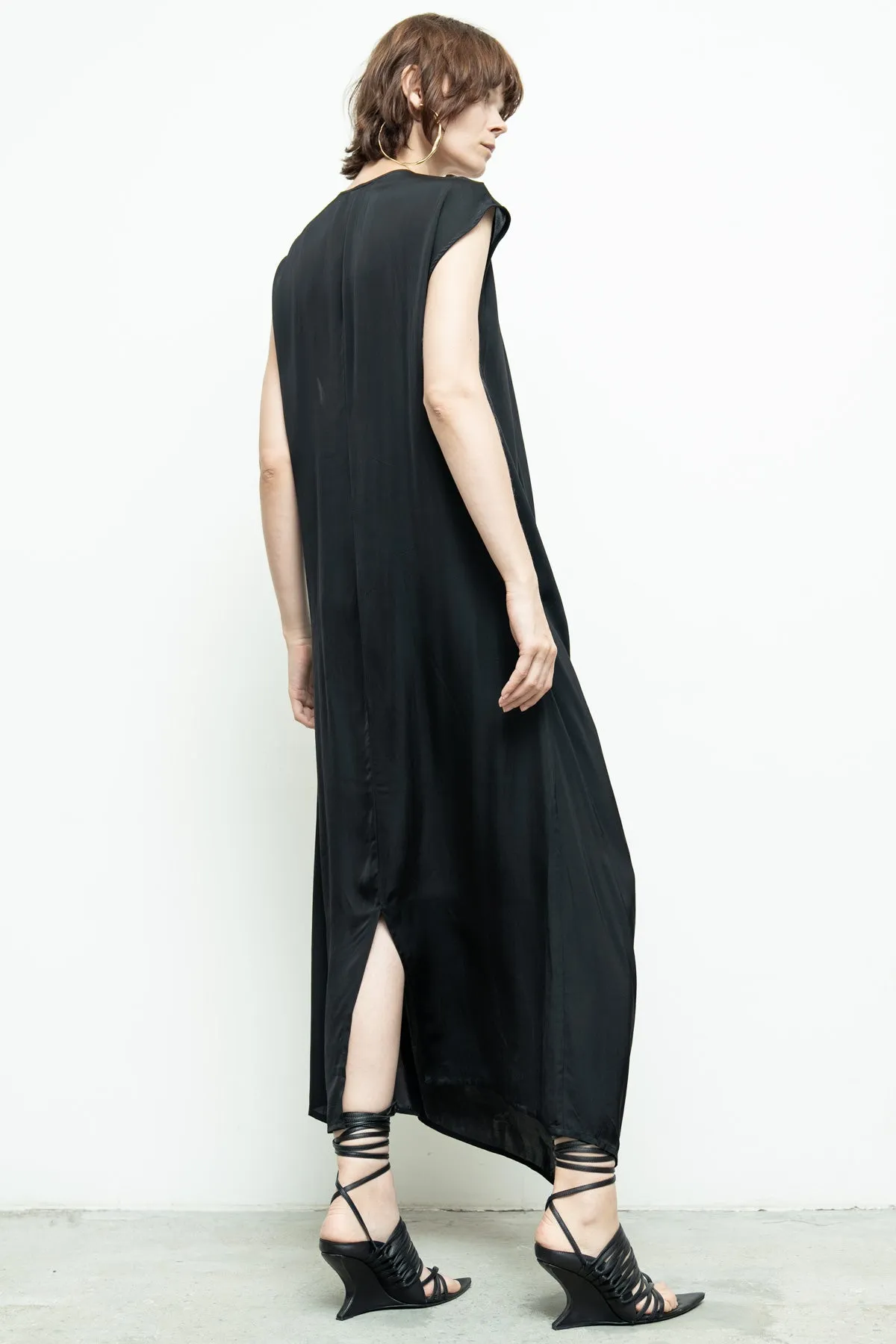 Tem Dress
