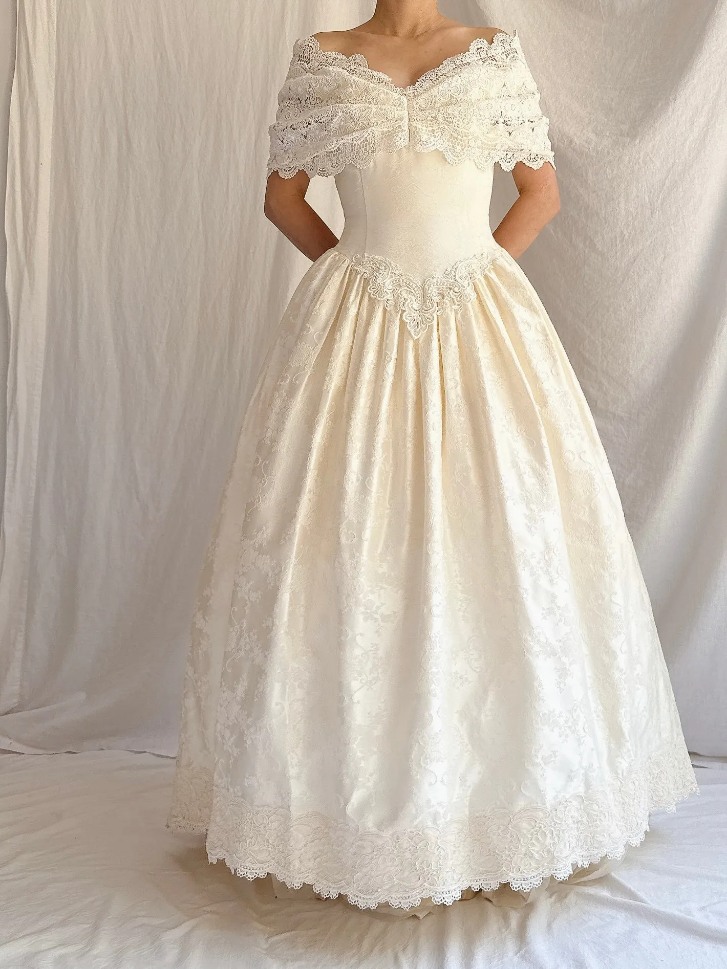 Vintage Brocade Dropped Waist Dress - XXS/0