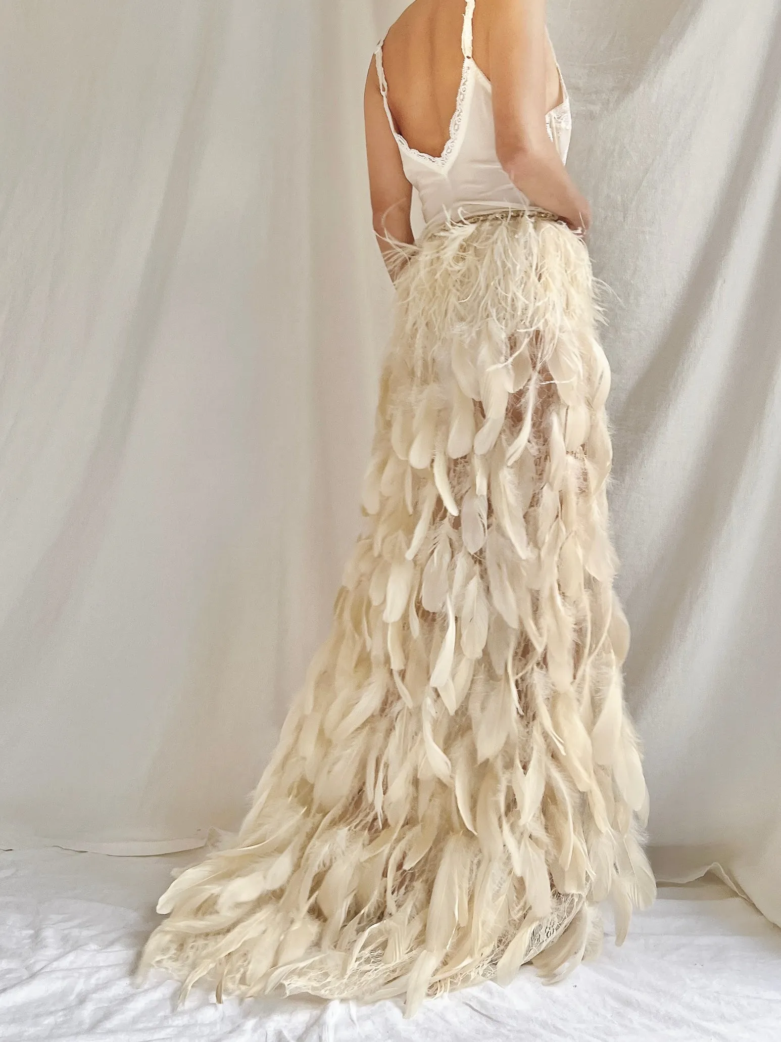 Vintage Buttercream Feather and Lace Skirt - S