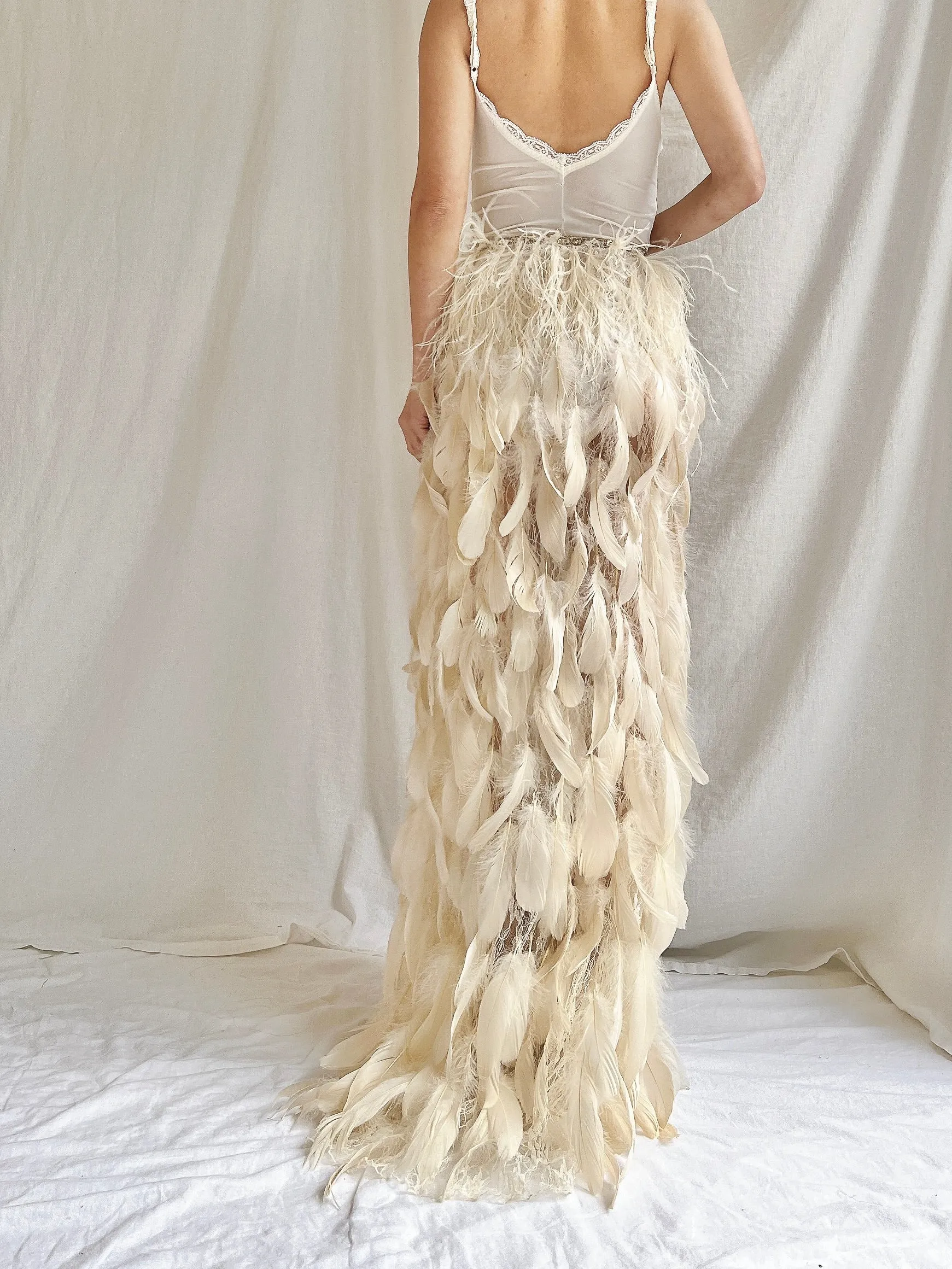 Vintage Buttercream Feather and Lace Skirt - S