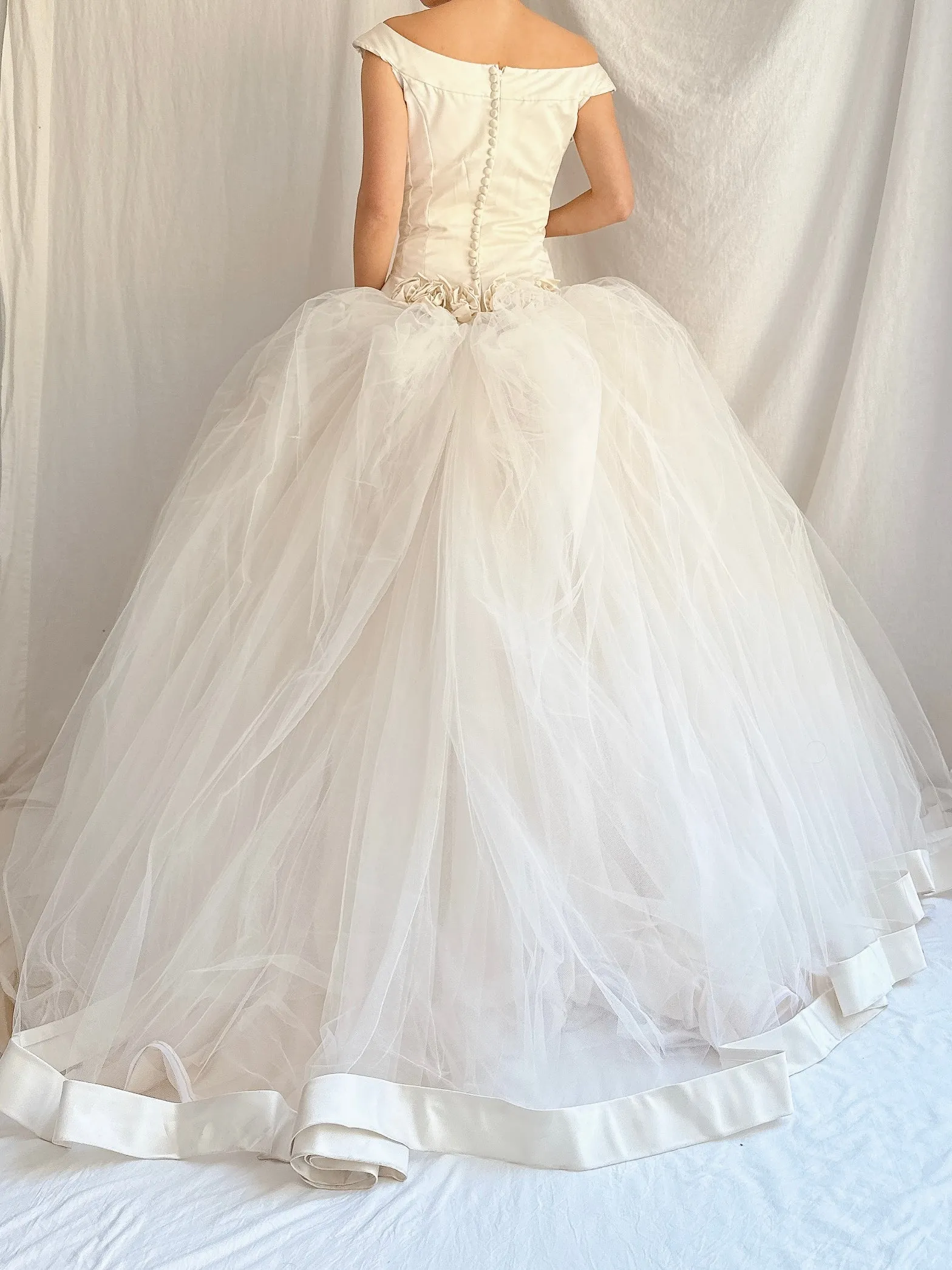 Vintage Champagne Tulle Dress - XS/2/4