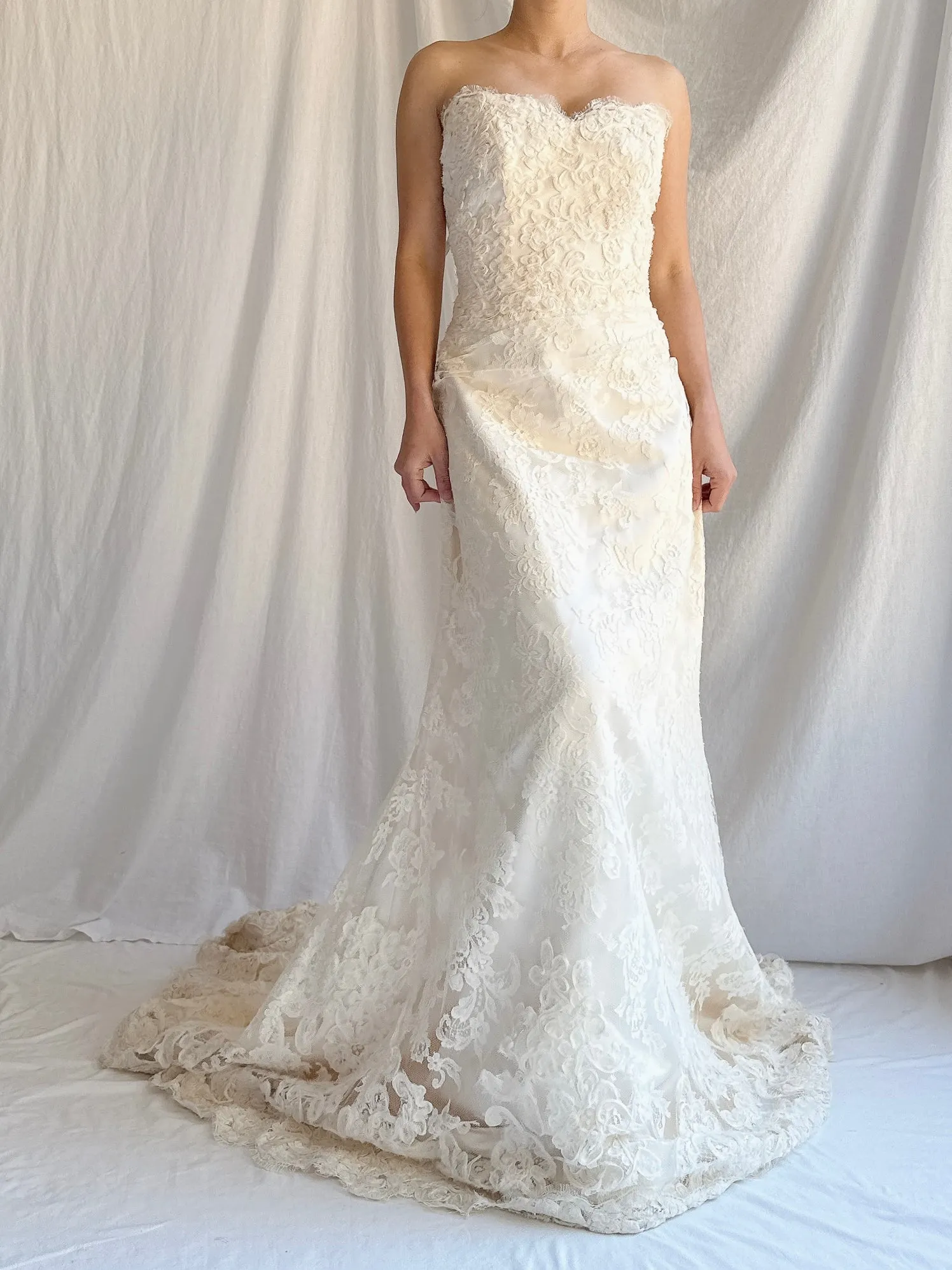 Vintage Modern Trousseau Silk Lace Gown - M/10