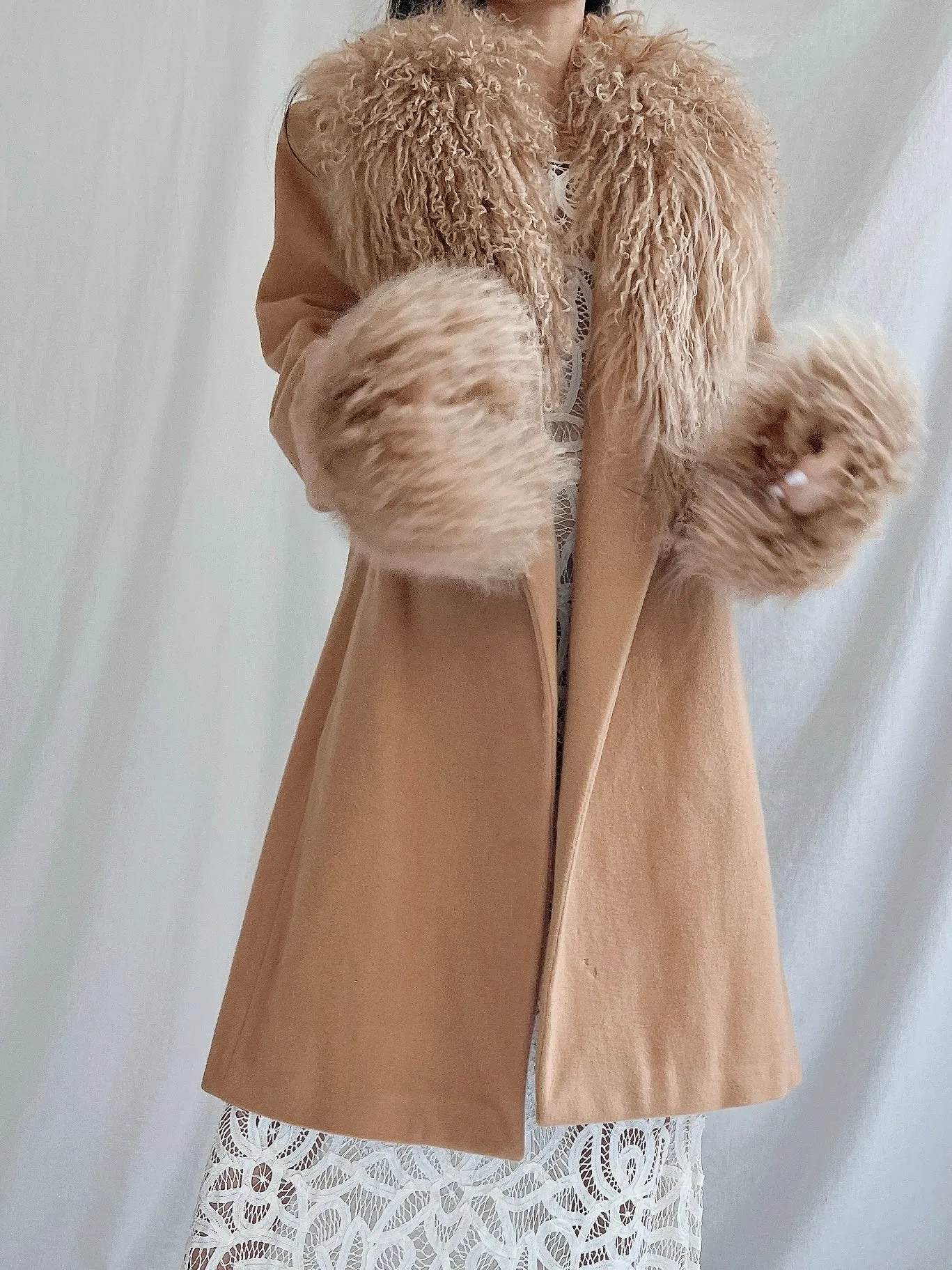 Vintage Mongolian Collar Camel Coat - M