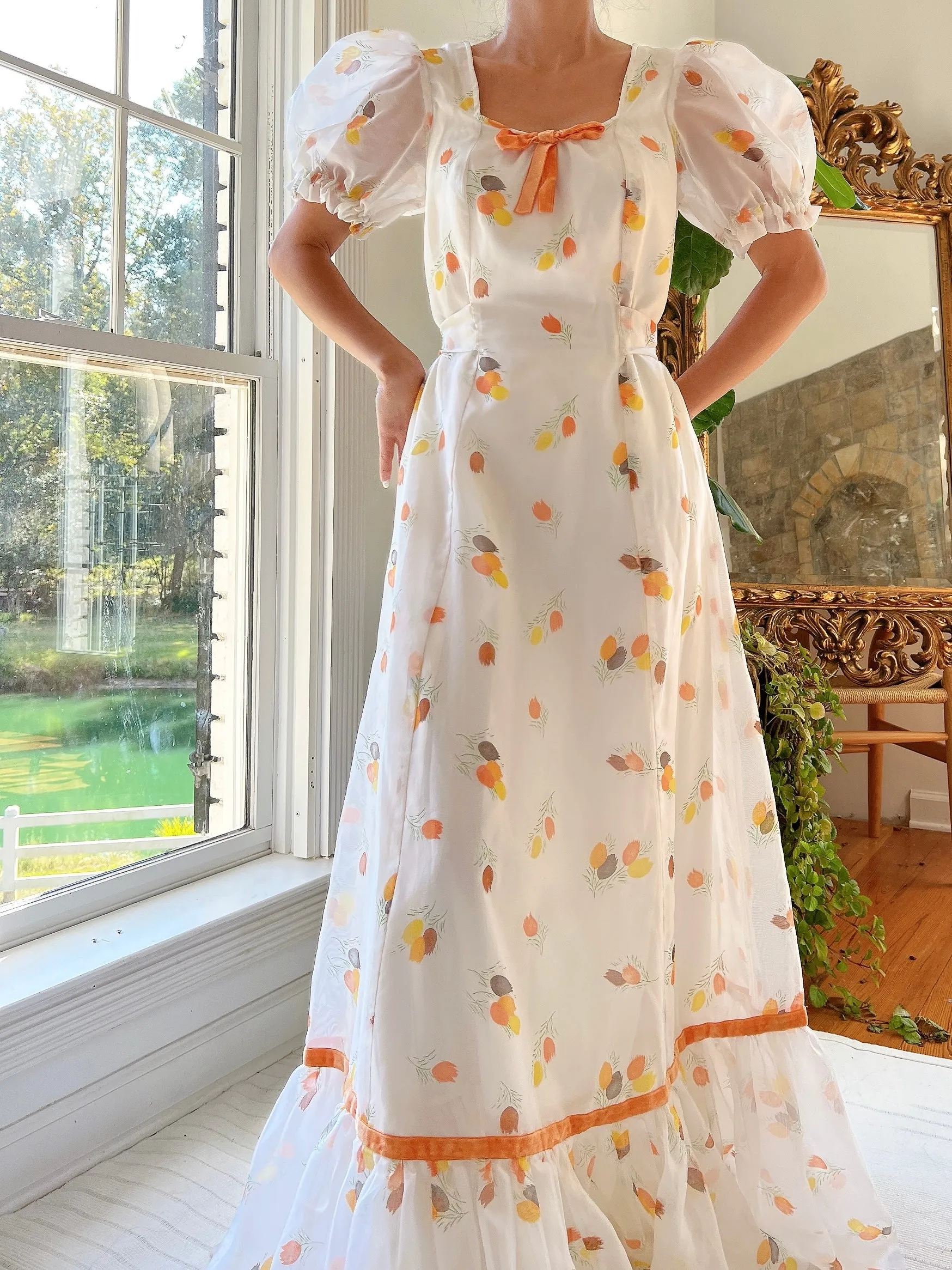 Vintage Puff Sleeve Dress - S-M