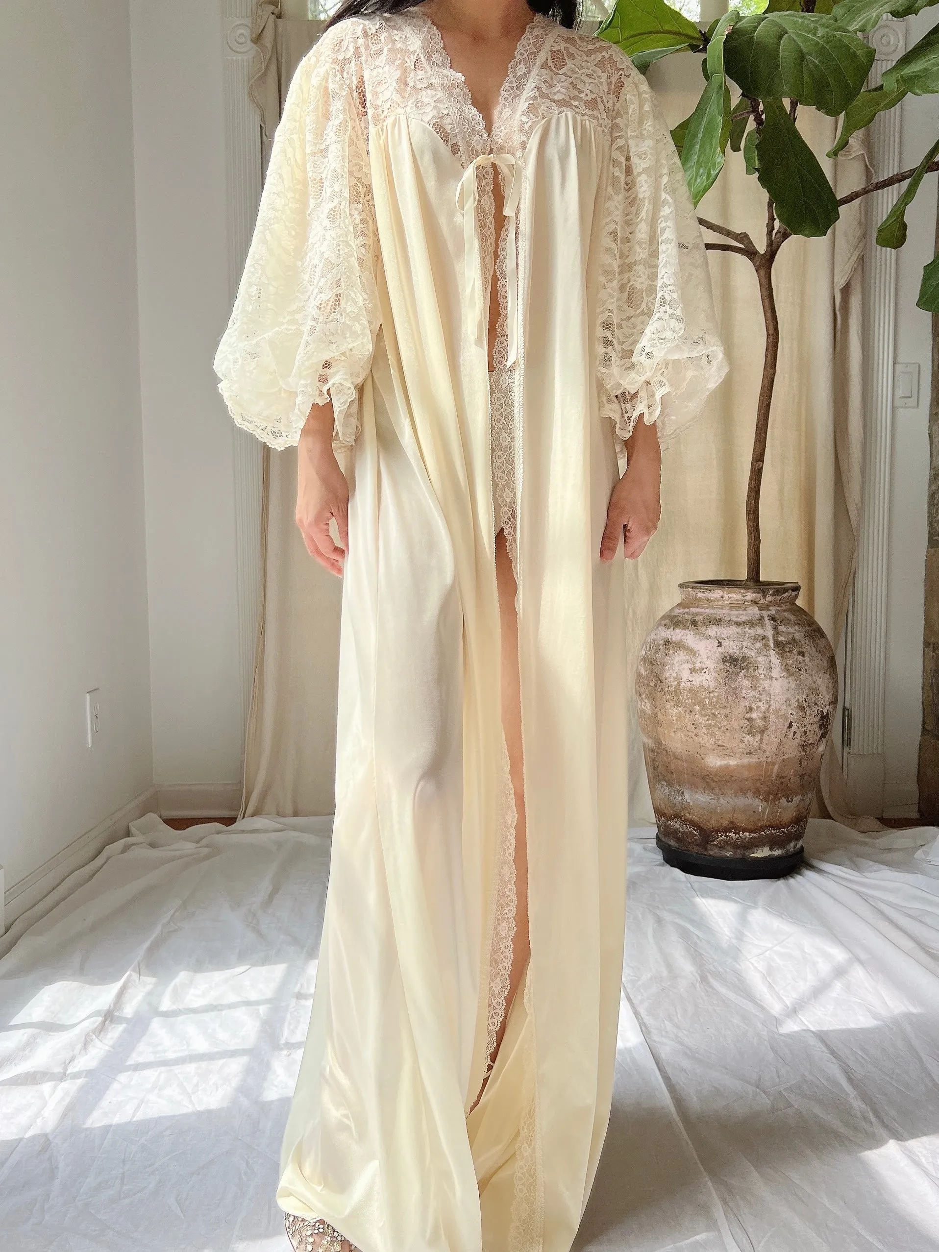 Vintage Puff Sleeves Dressing Gown - OSFM