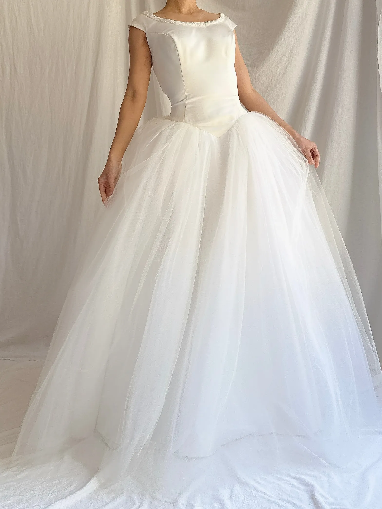 Vintage Satin/Tulle Basque Waist Gown - M