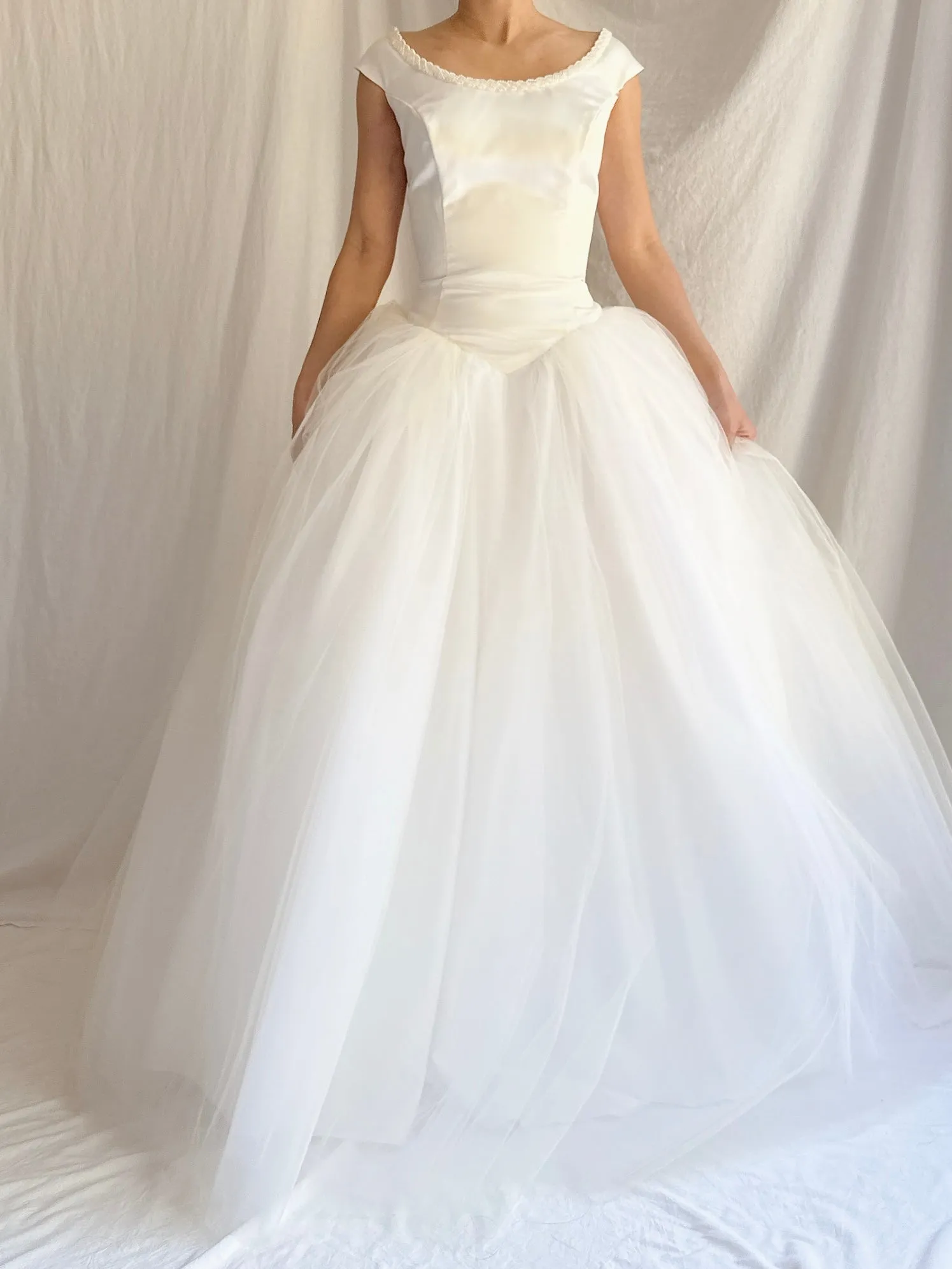 Vintage Satin/Tulle Basque Waist Gown - M