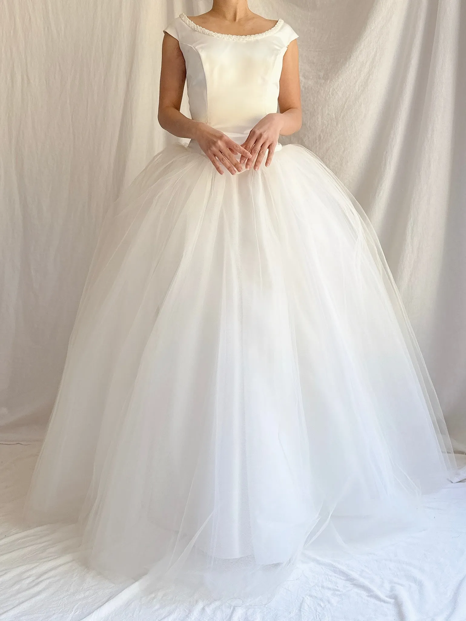 Vintage Satin/Tulle Basque Waist Gown - M