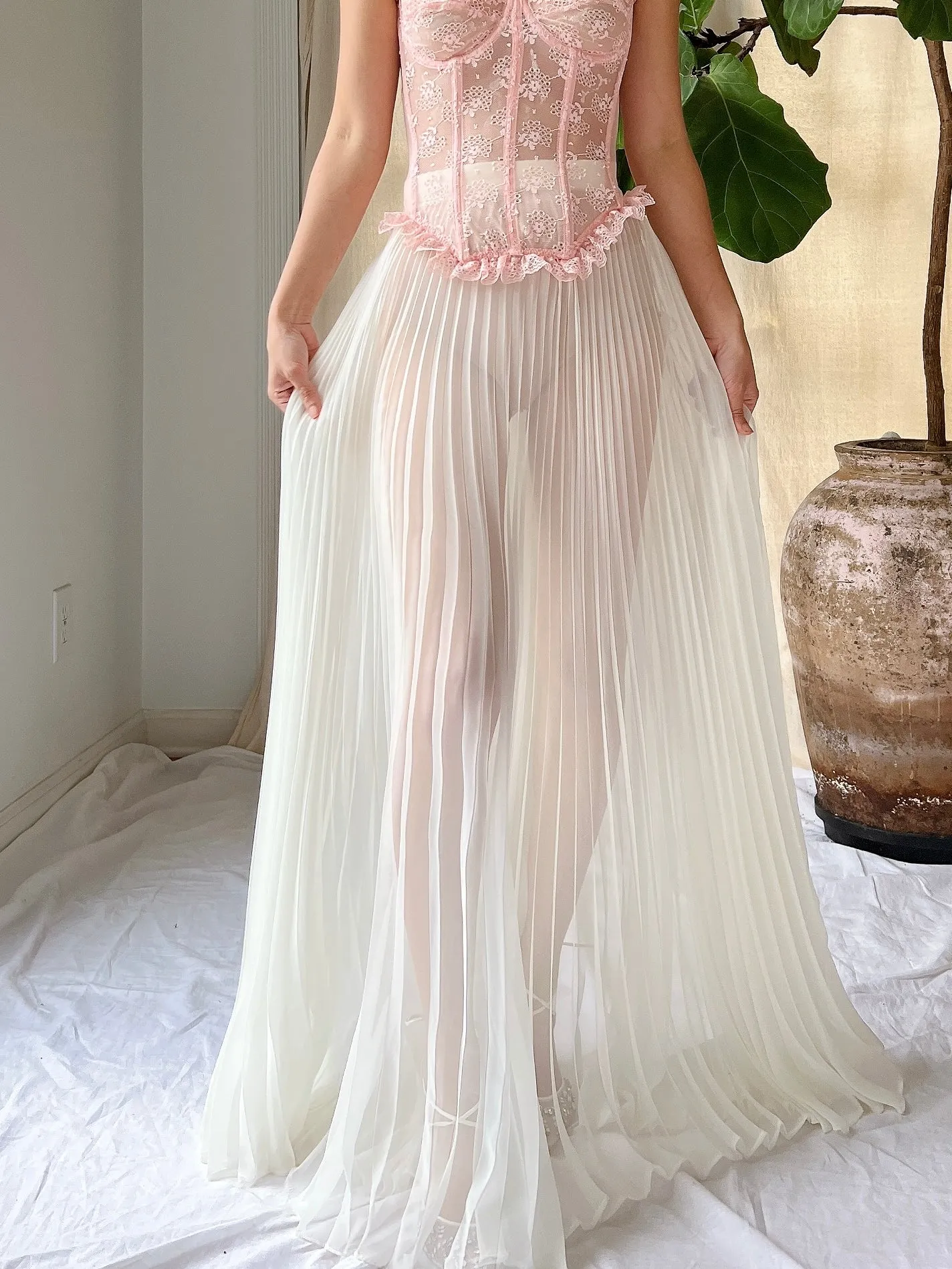 Vintage Sheer Chiffon Pleated Skirt - S