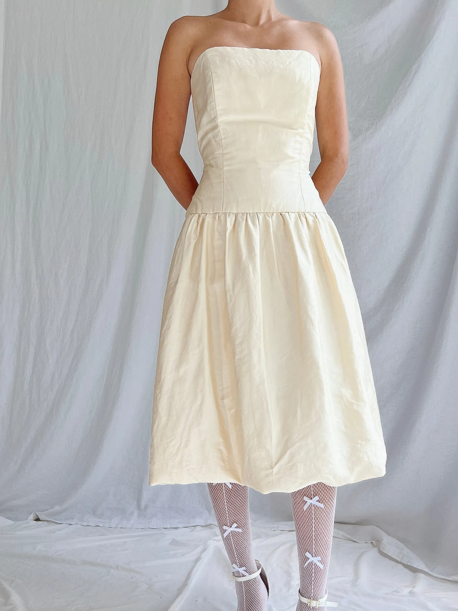 Vintage Silk Dropped Waist Short Dress - M