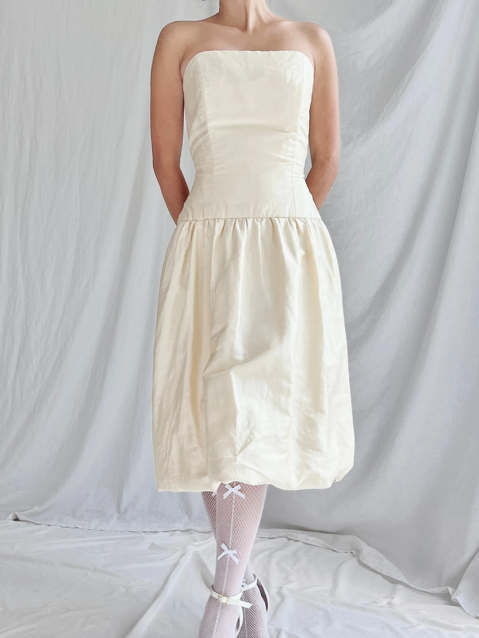Vintage Silk Dropped Waist Short Dress - M