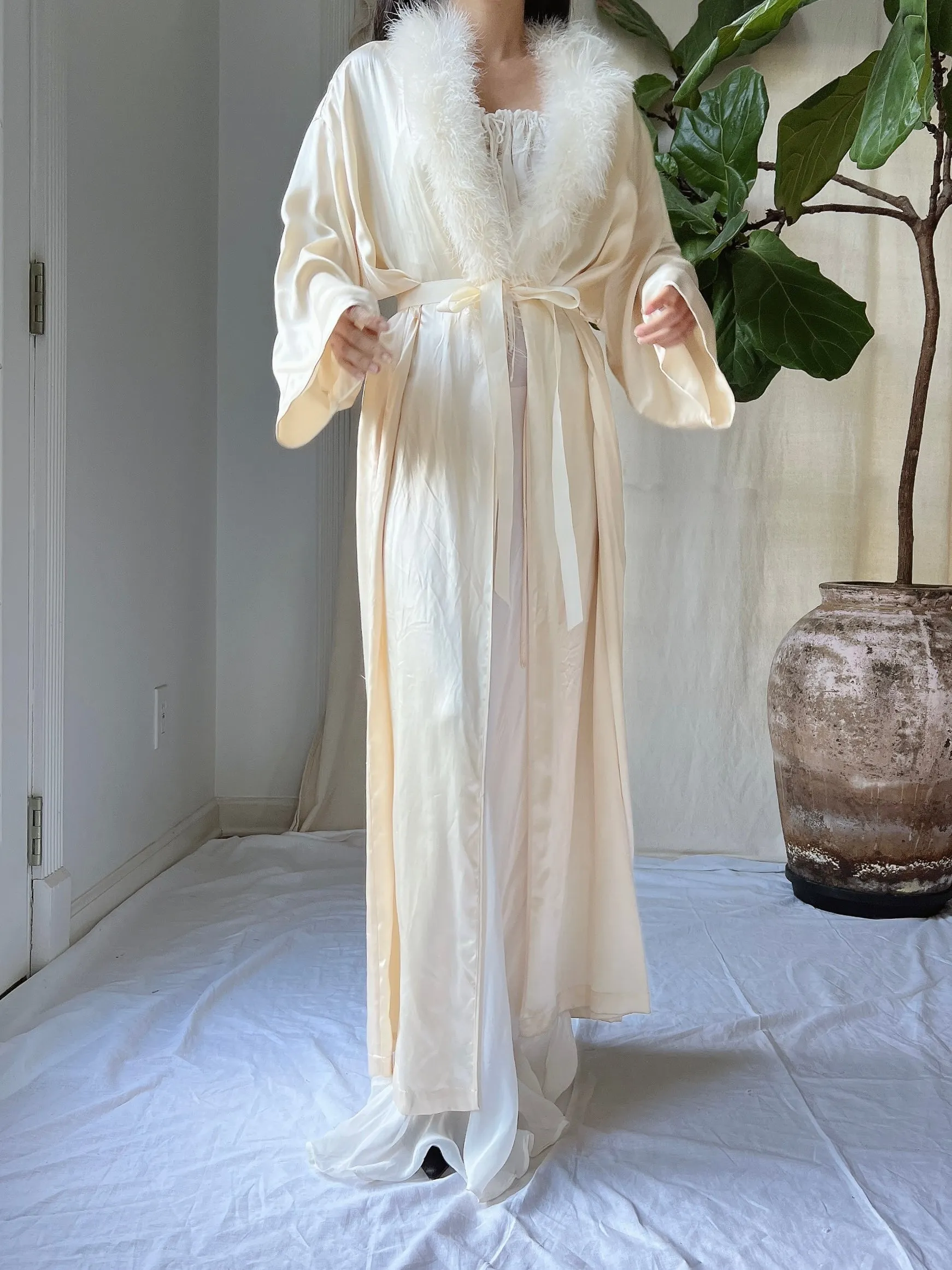 Vintage Silk Feather Collar Robe - OSFM