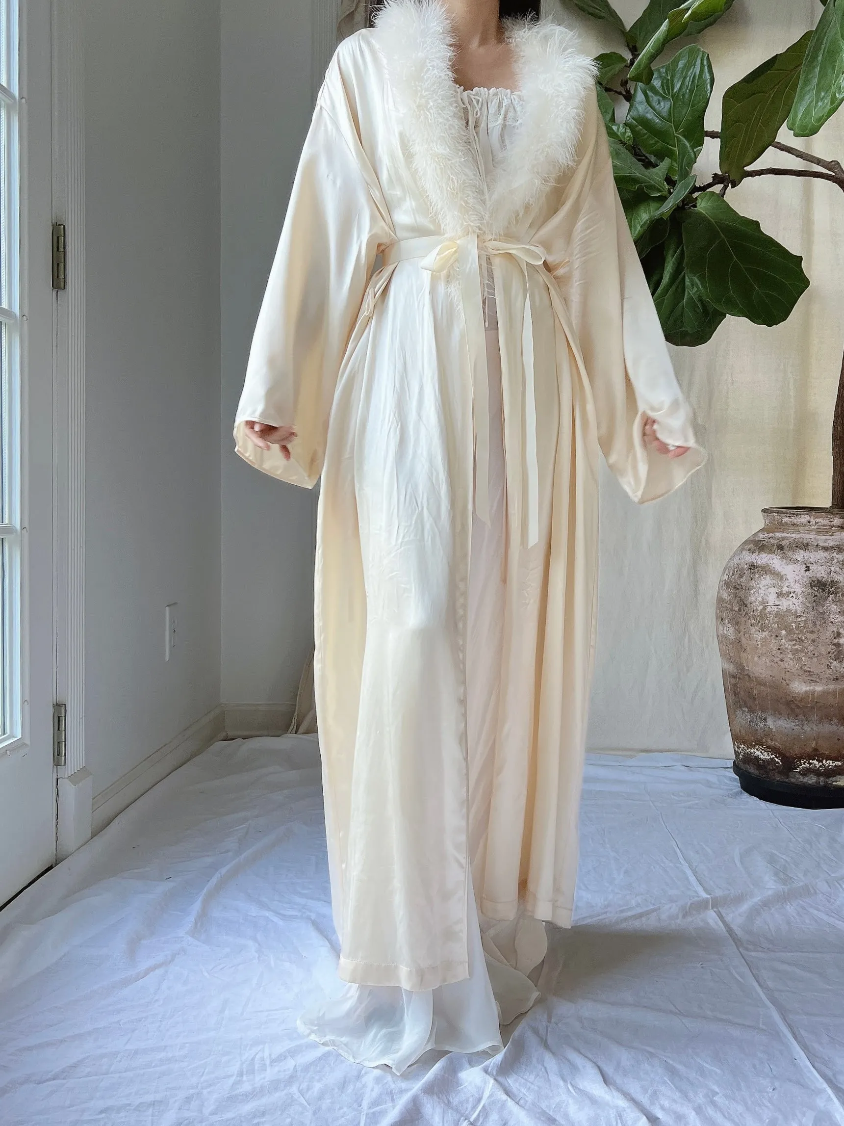 Vintage Silk Feather Collar Robe - OSFM