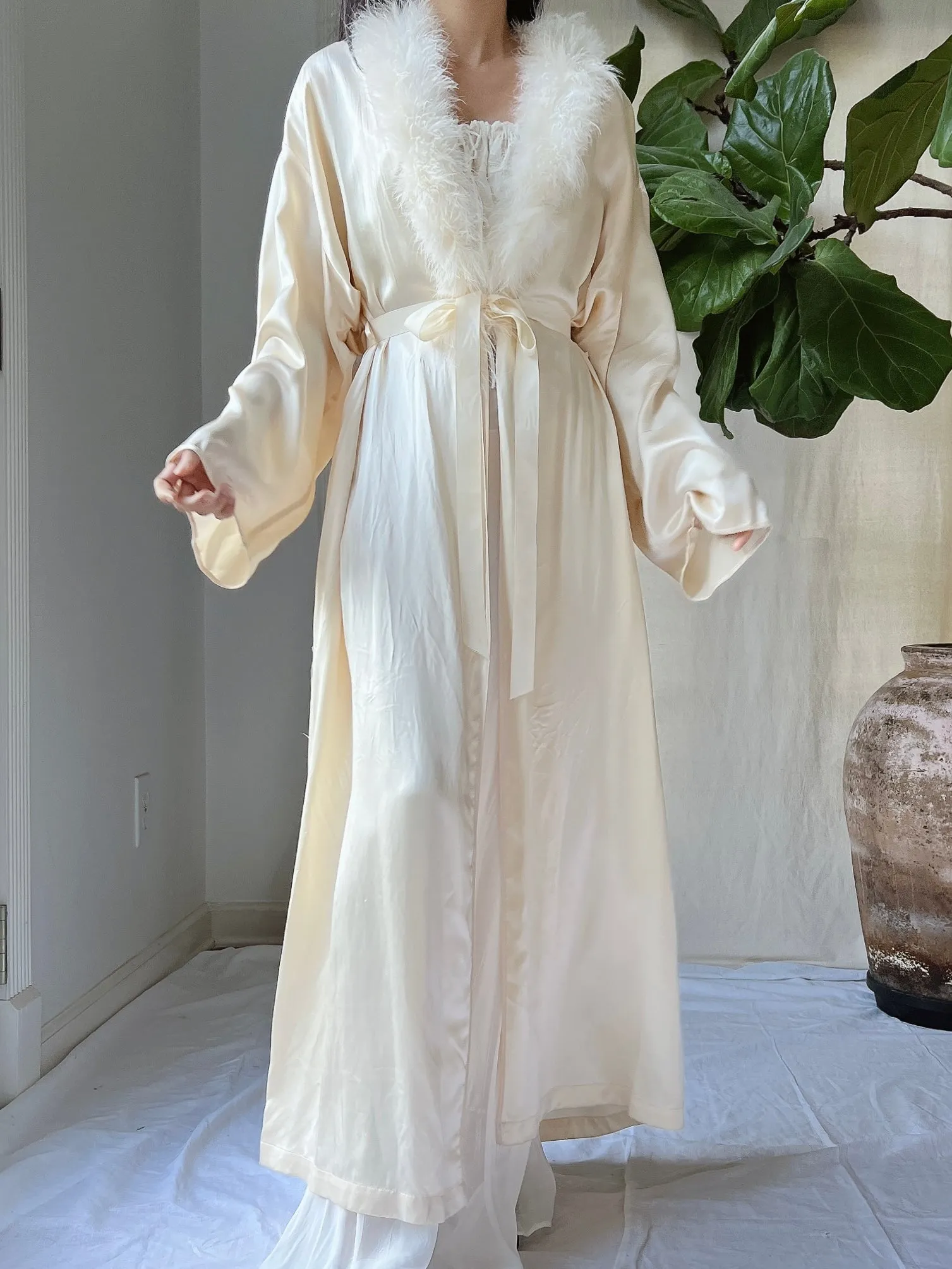 Vintage Silk Feather Collar Robe - OSFM