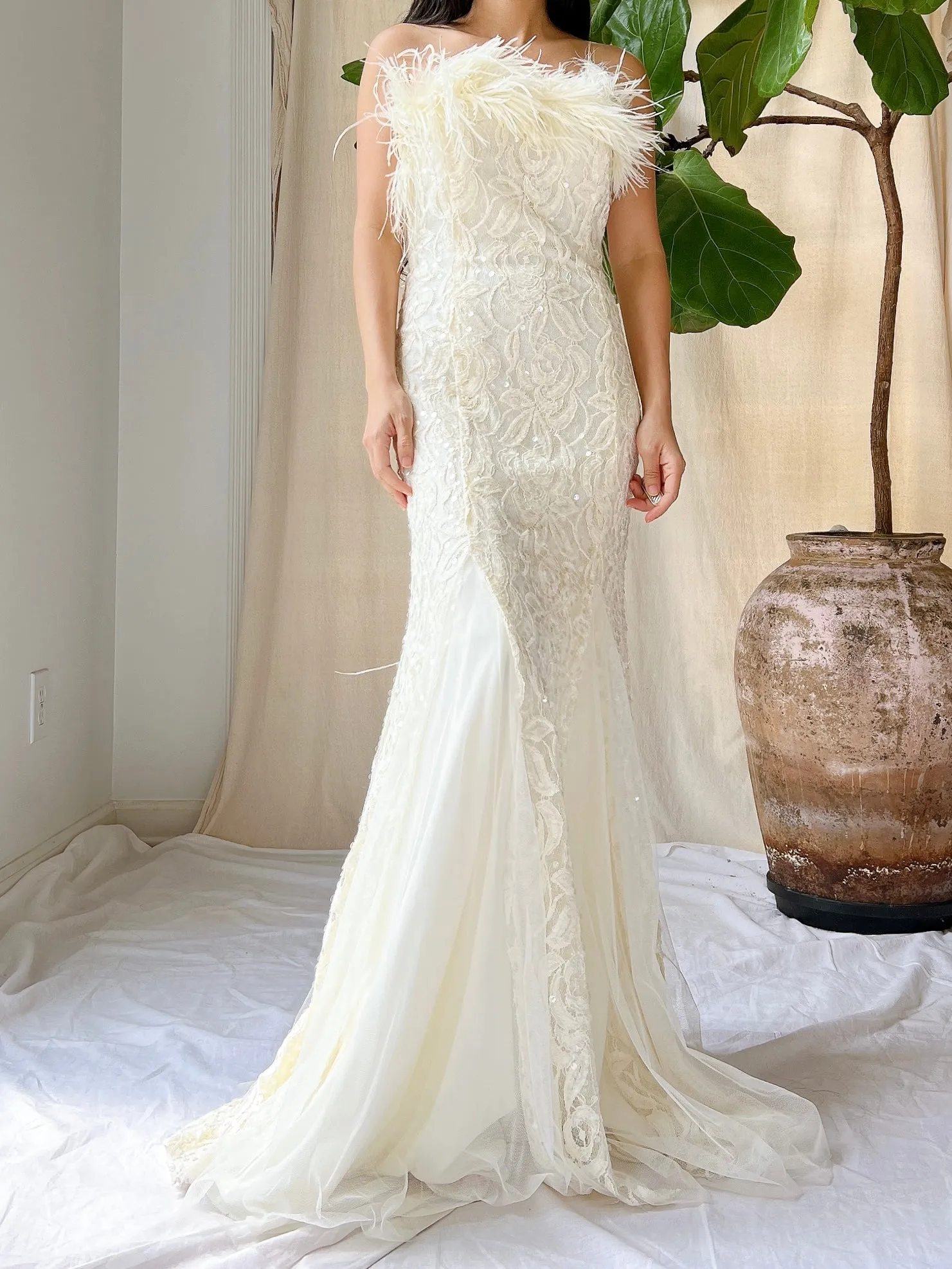Vintage Strapless Lace and Feather Gown - XS
