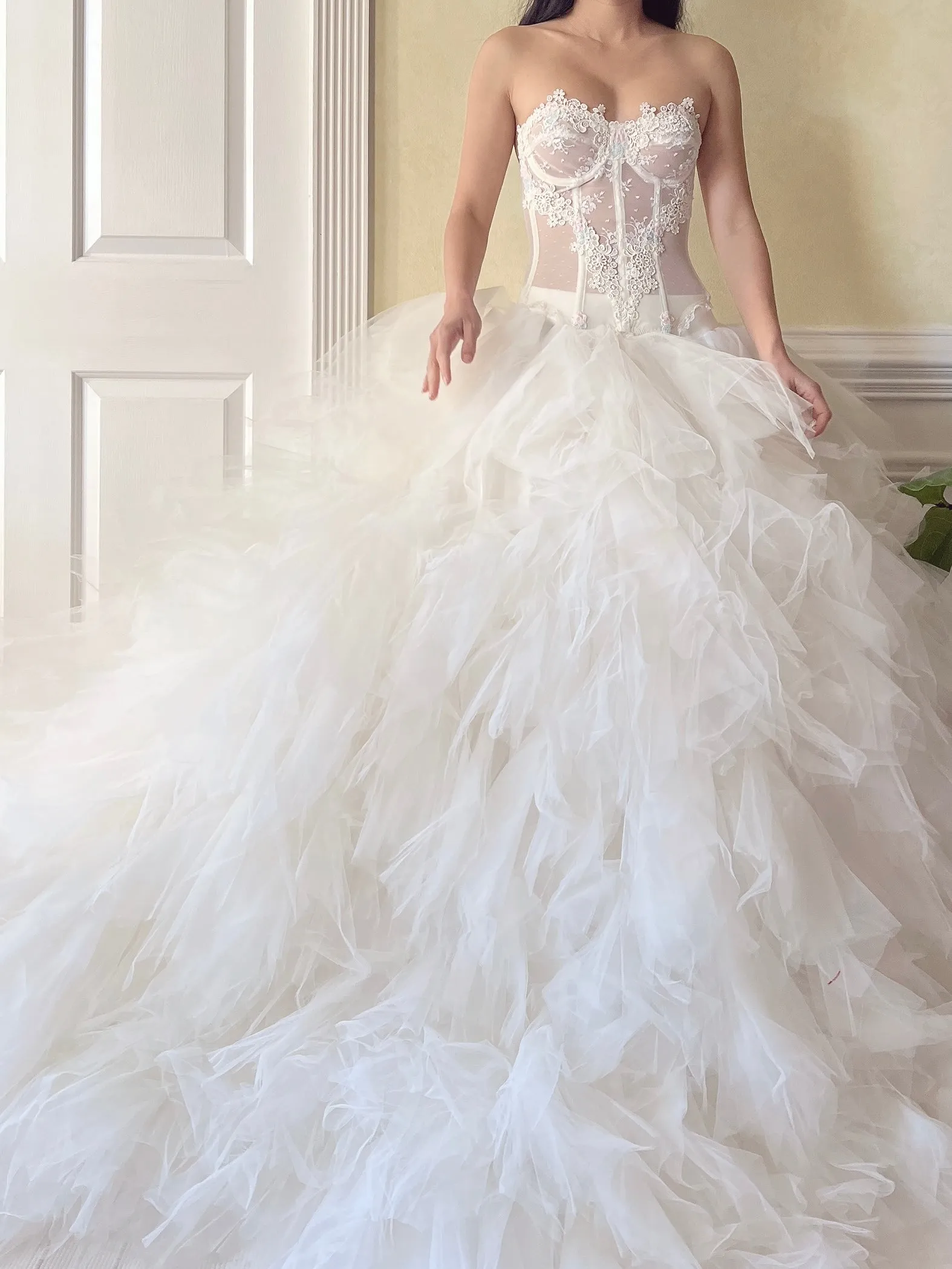 Vintage Tulle Ruffle Skirt - M/29