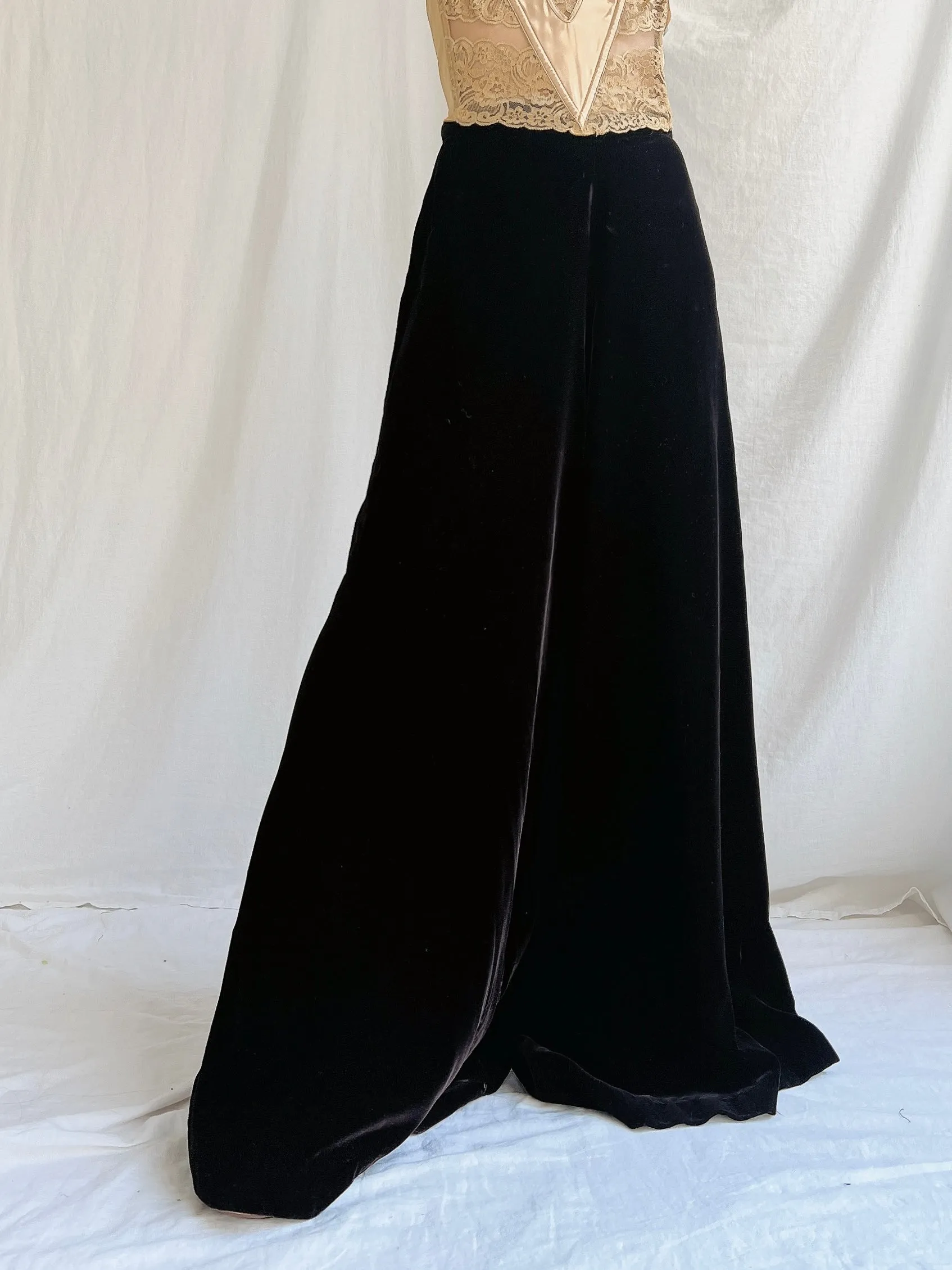 Vintage Velvet Wide Trousers -  XS